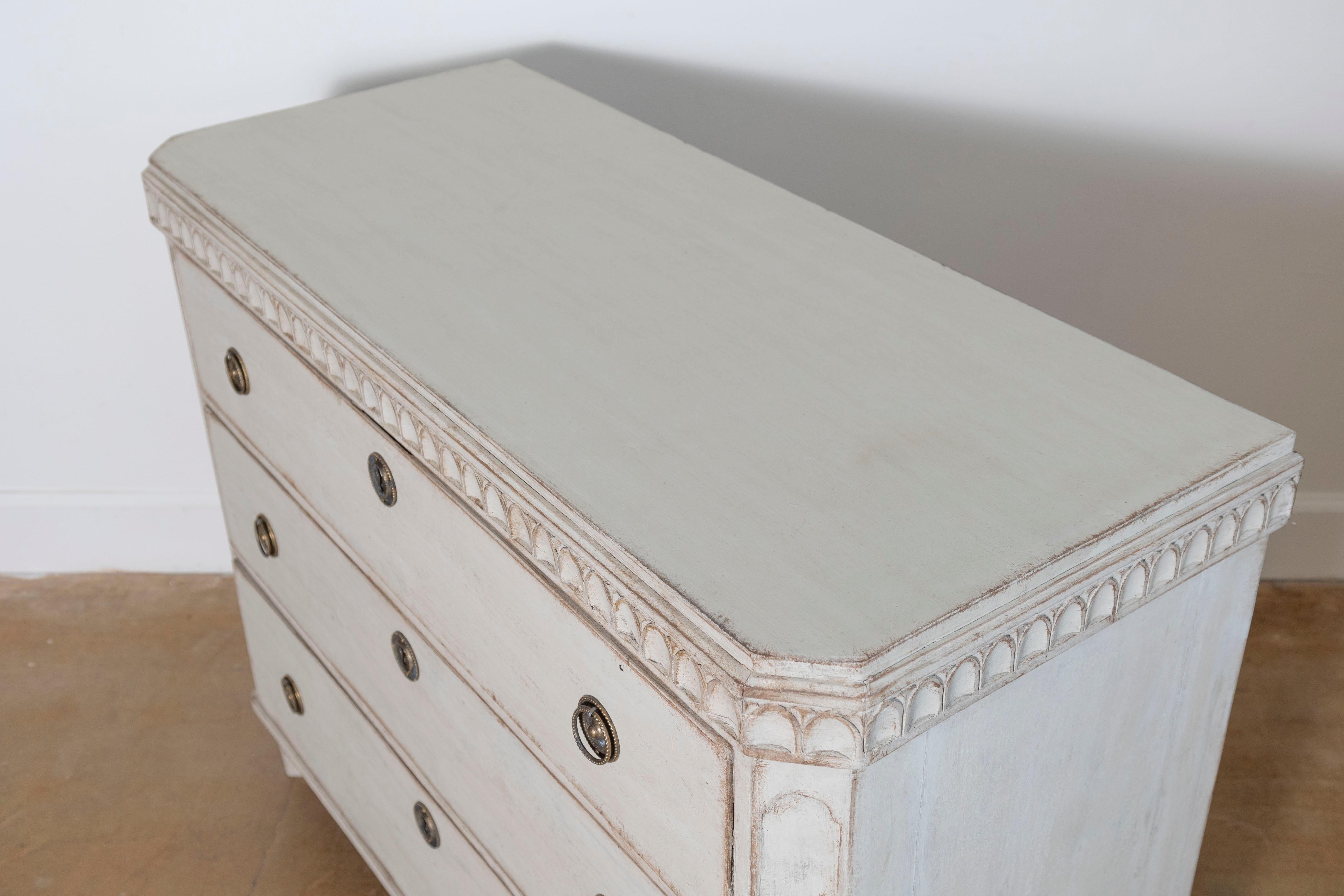 Gustavian 19th Century Swedish Chest of Drawers