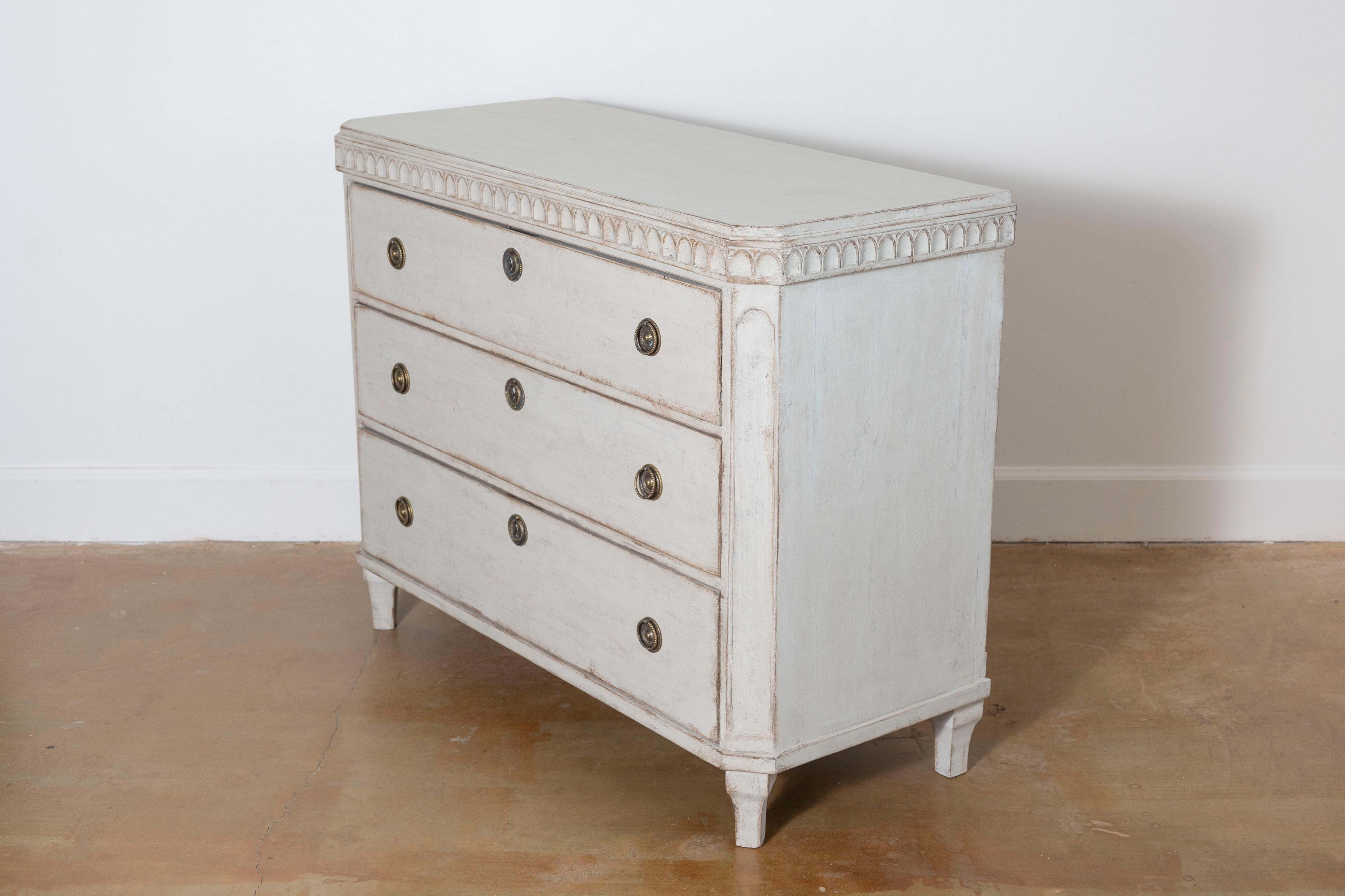 19th Century Swedish Chest of Drawers In Good Condition In Atlanta, GA