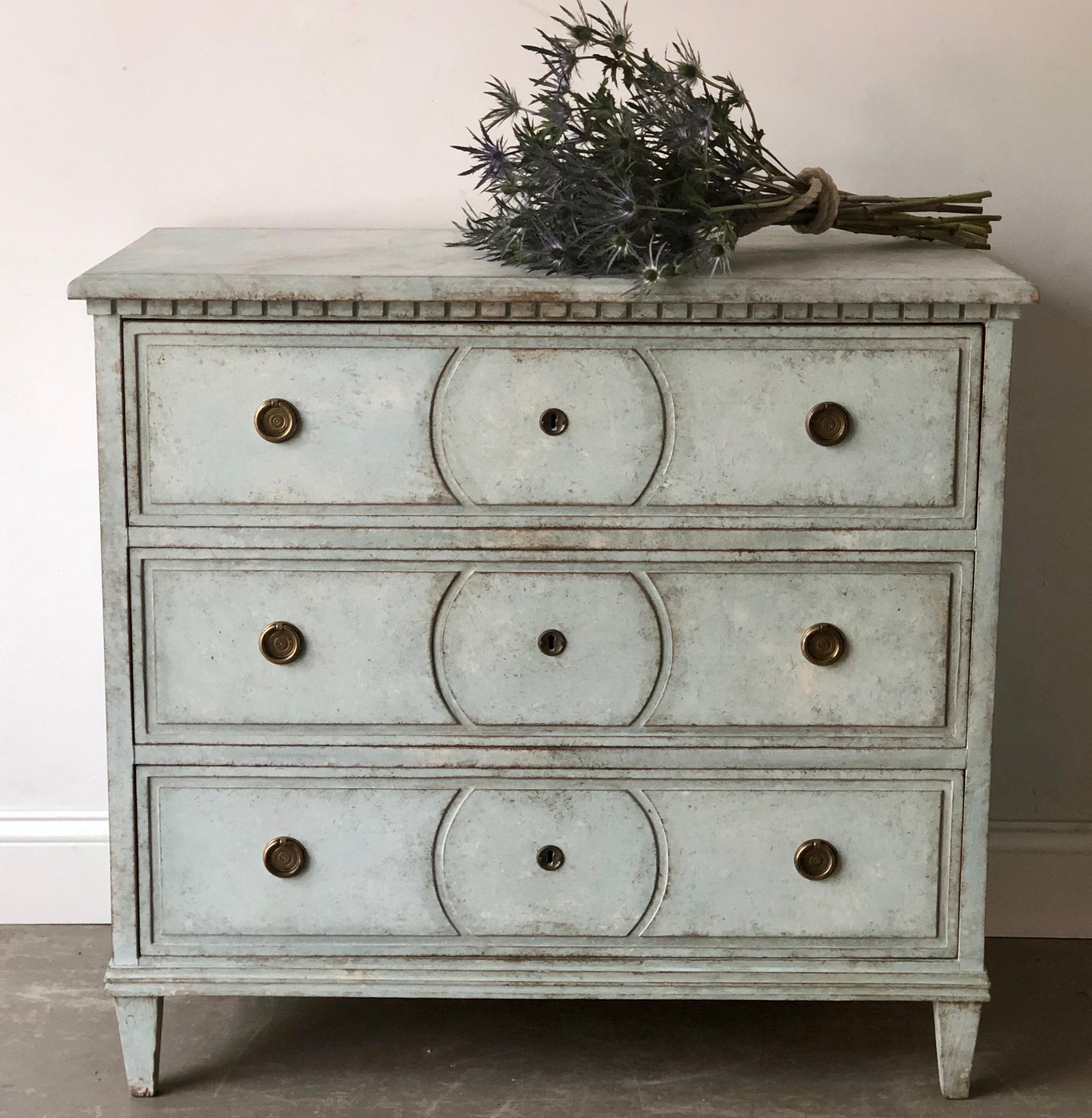 19th Century Swedish Chest of Drawers In Good Condition In Charleston, SC