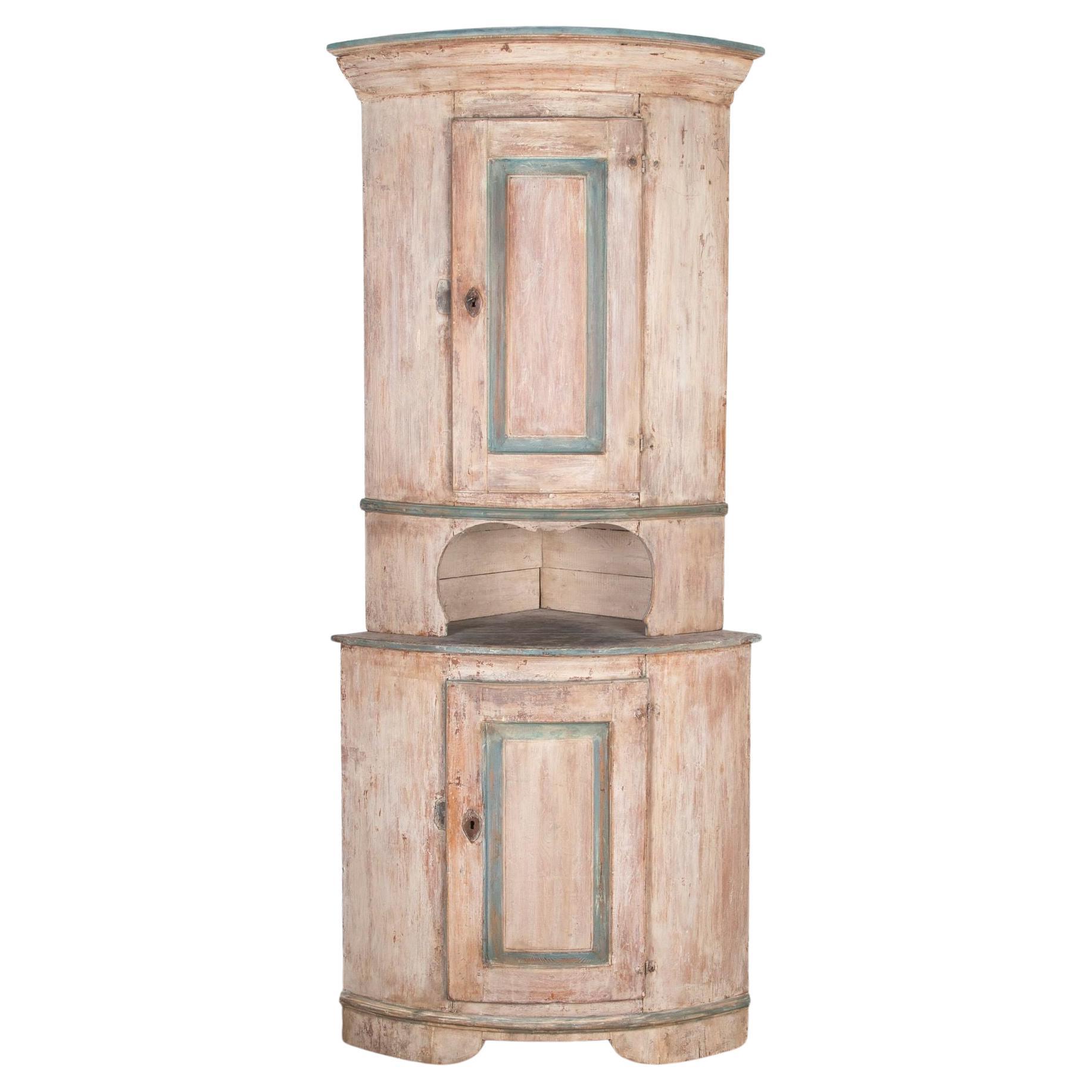 Early 19th Century Cherry Corner Cupboard For Sale at 1stDibs cherry