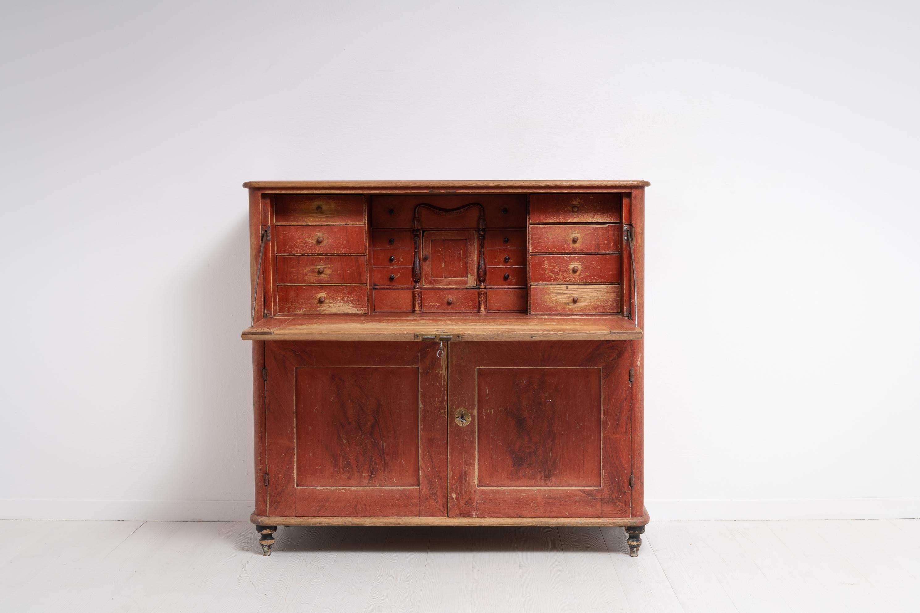 Hand-Crafted 19th Century Swedish Country Empire Pine Secretaire For Sale