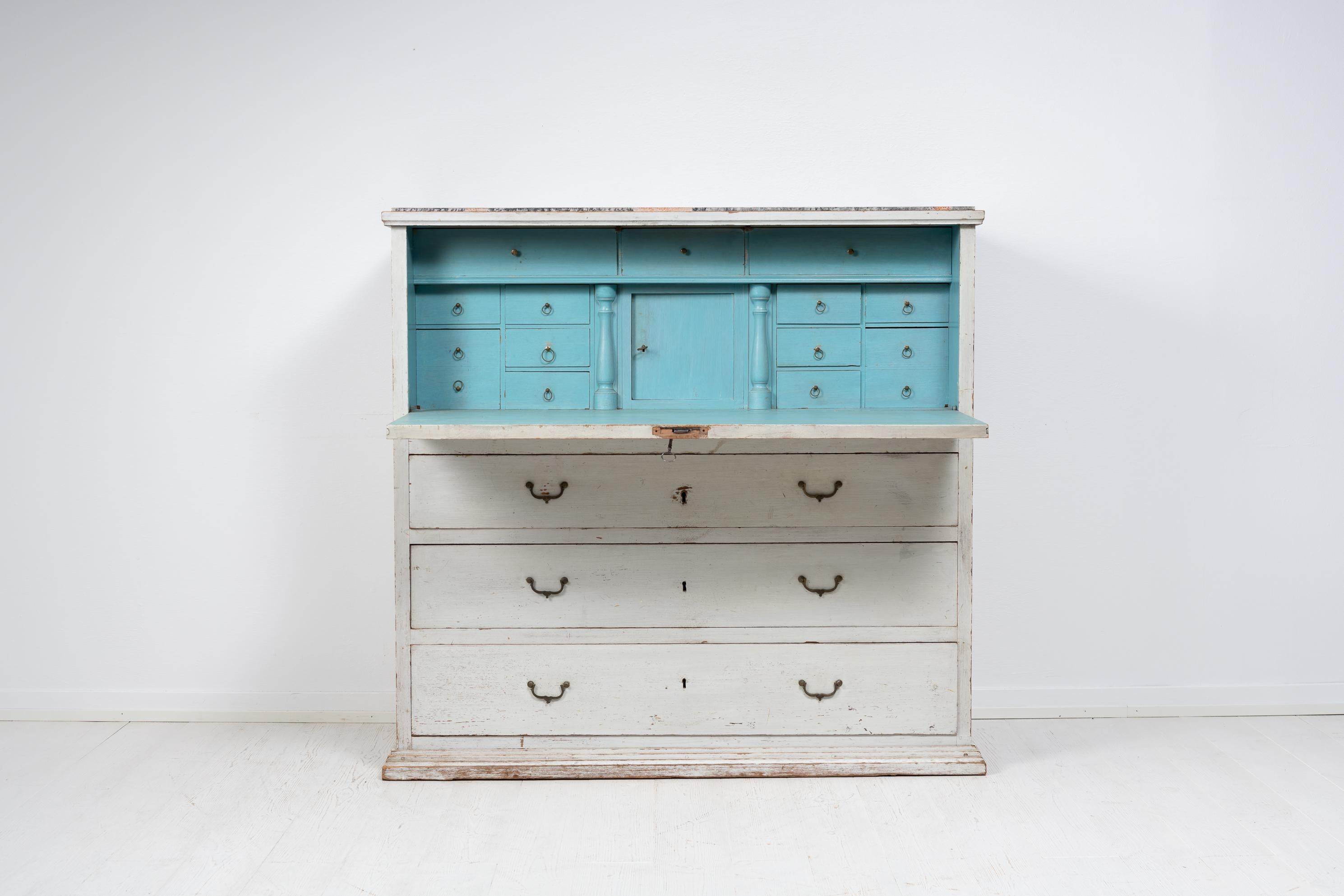 19th Century Swedish Country Folk Art Writing Bureau  In Good Condition For Sale In Kramfors, SE