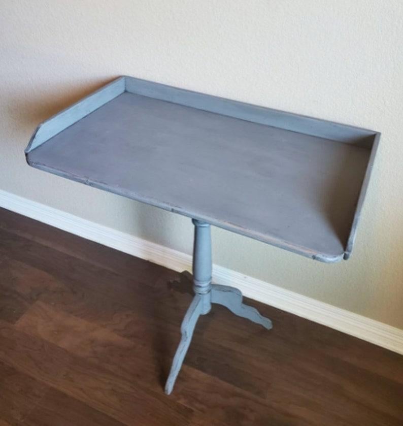 Hand-Painted 19th Century Swedish Country Gustavian Tray Table For Sale