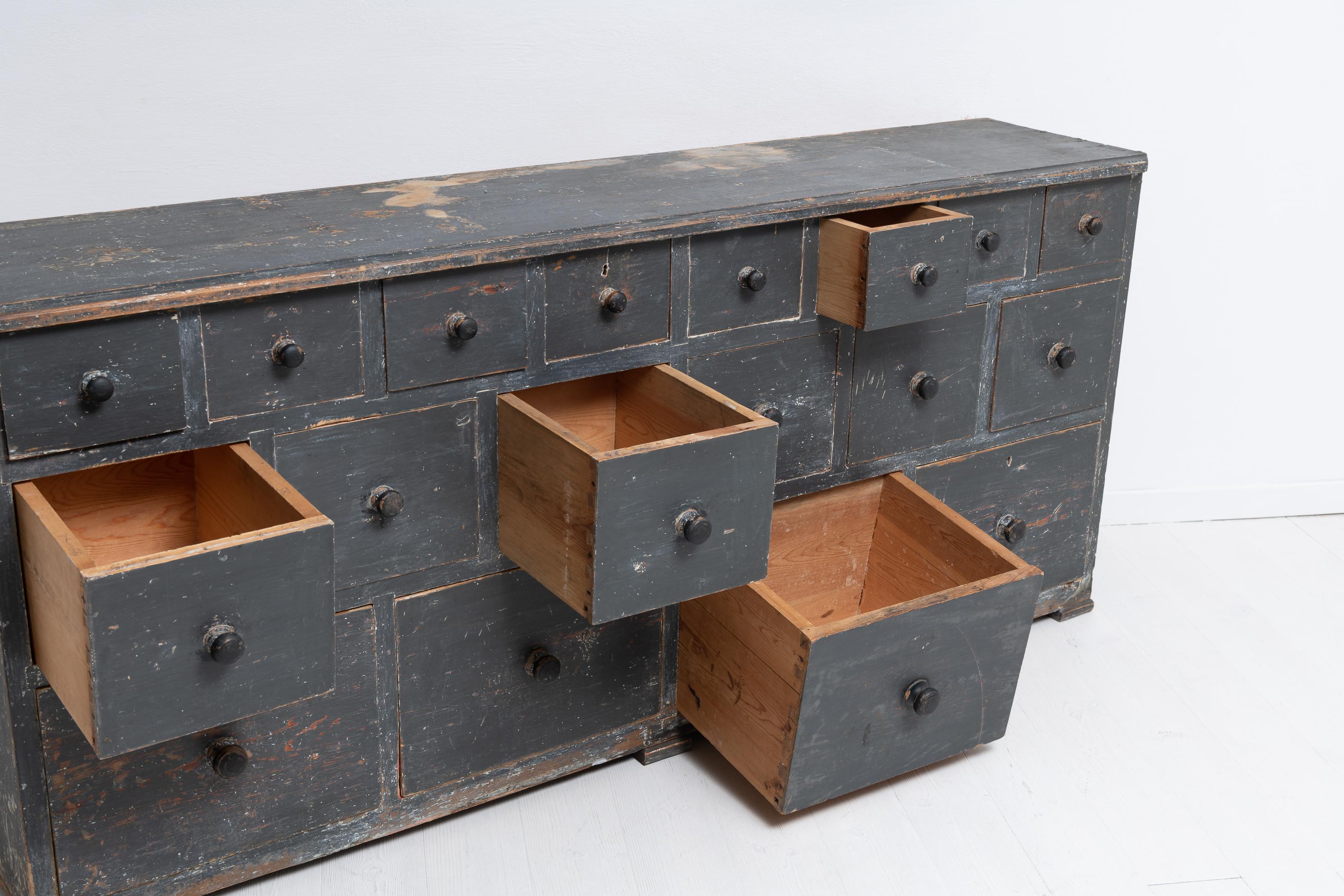 19th Century Swedish Country Pine Unusual Bank of Drawers 5