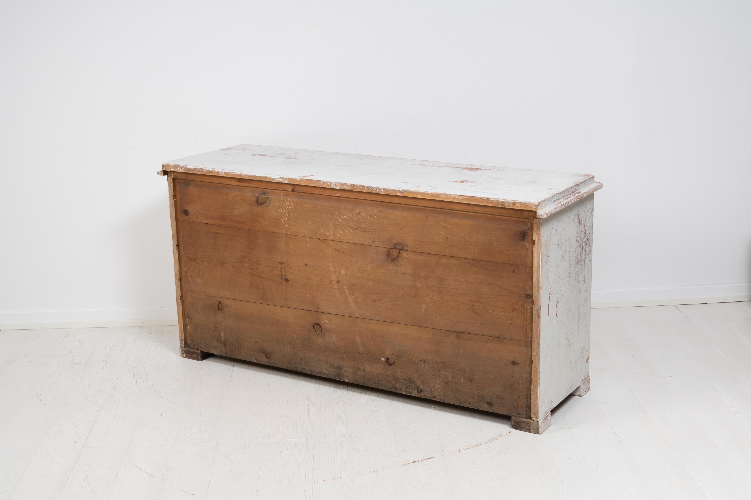 19th Century Swedish Country Sideboard with Drawers  9