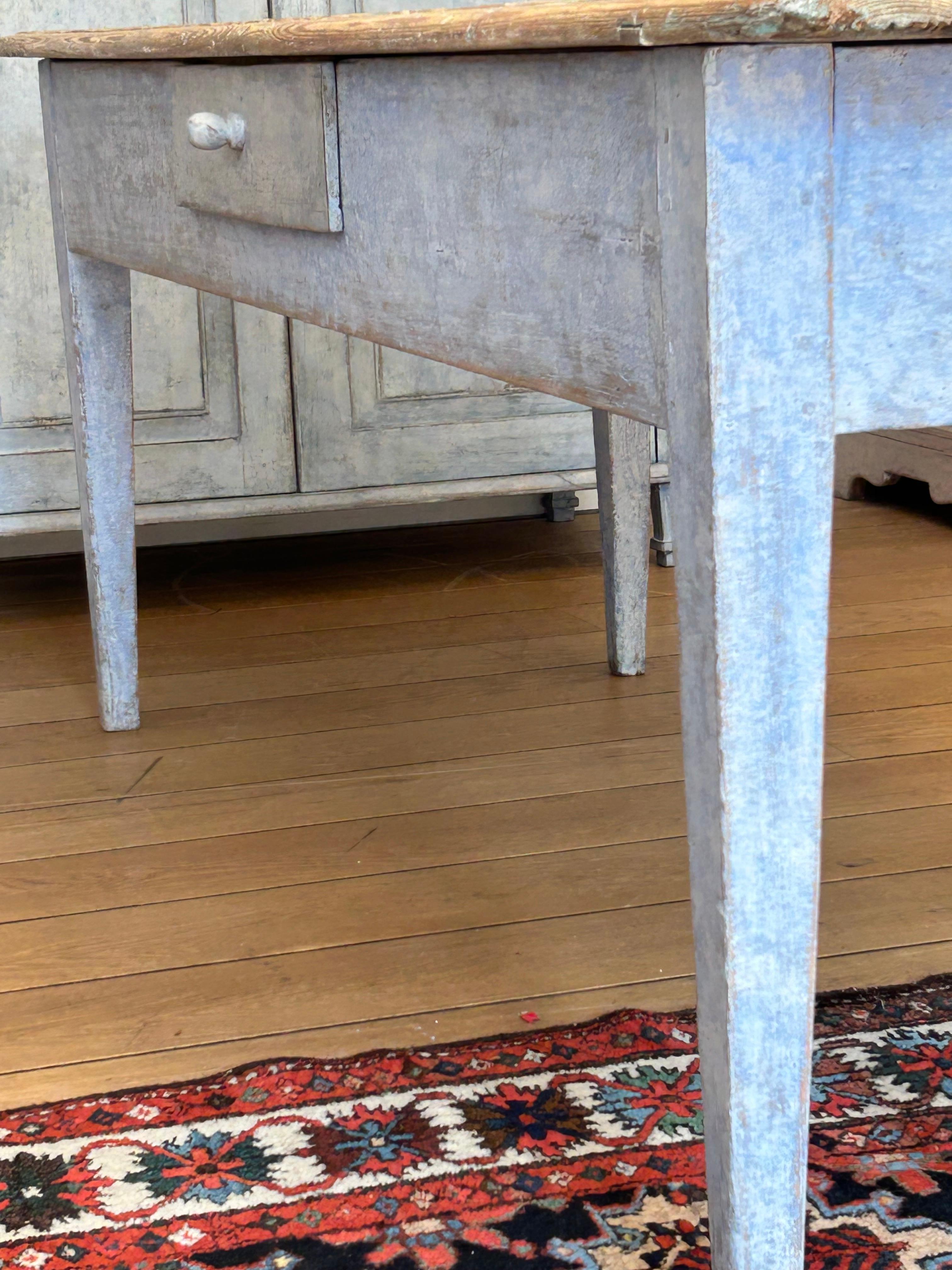 Pine 19th Century Swedish Country Table / Farmhouse Table with Drawer