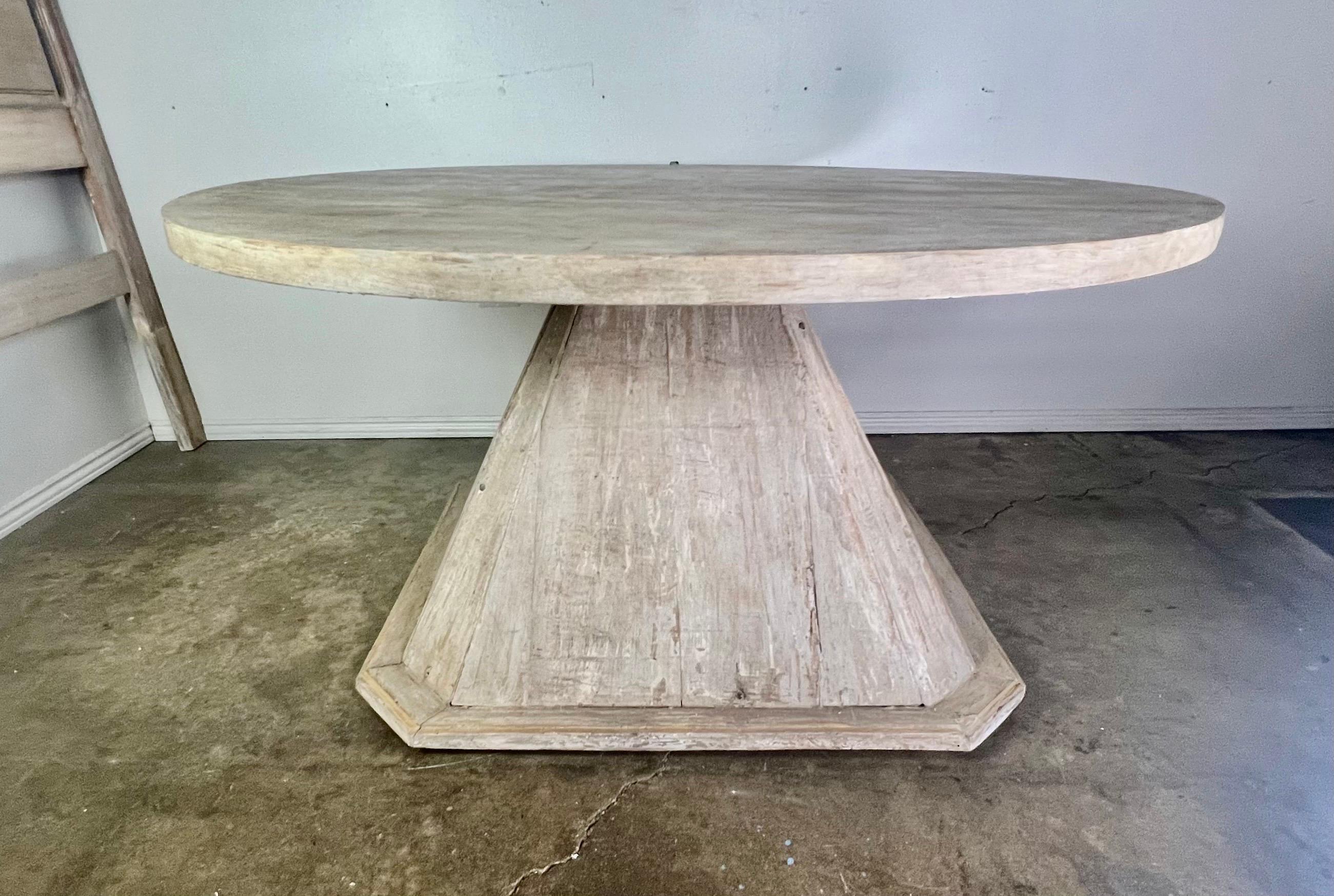 19th-century Swedish Dining Table For Sale 2