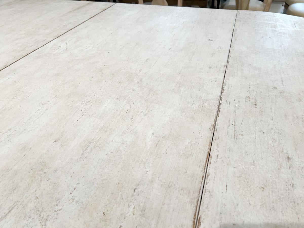 19th Century Swedish Dining Table with 3 Leaves 1