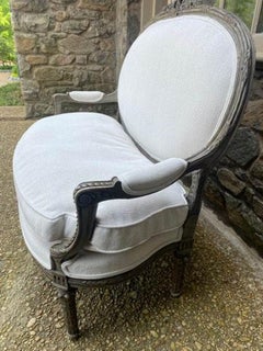 19th Century Swedish Exposed Carved Wood Frame Sofa in White Bouclé Fabric