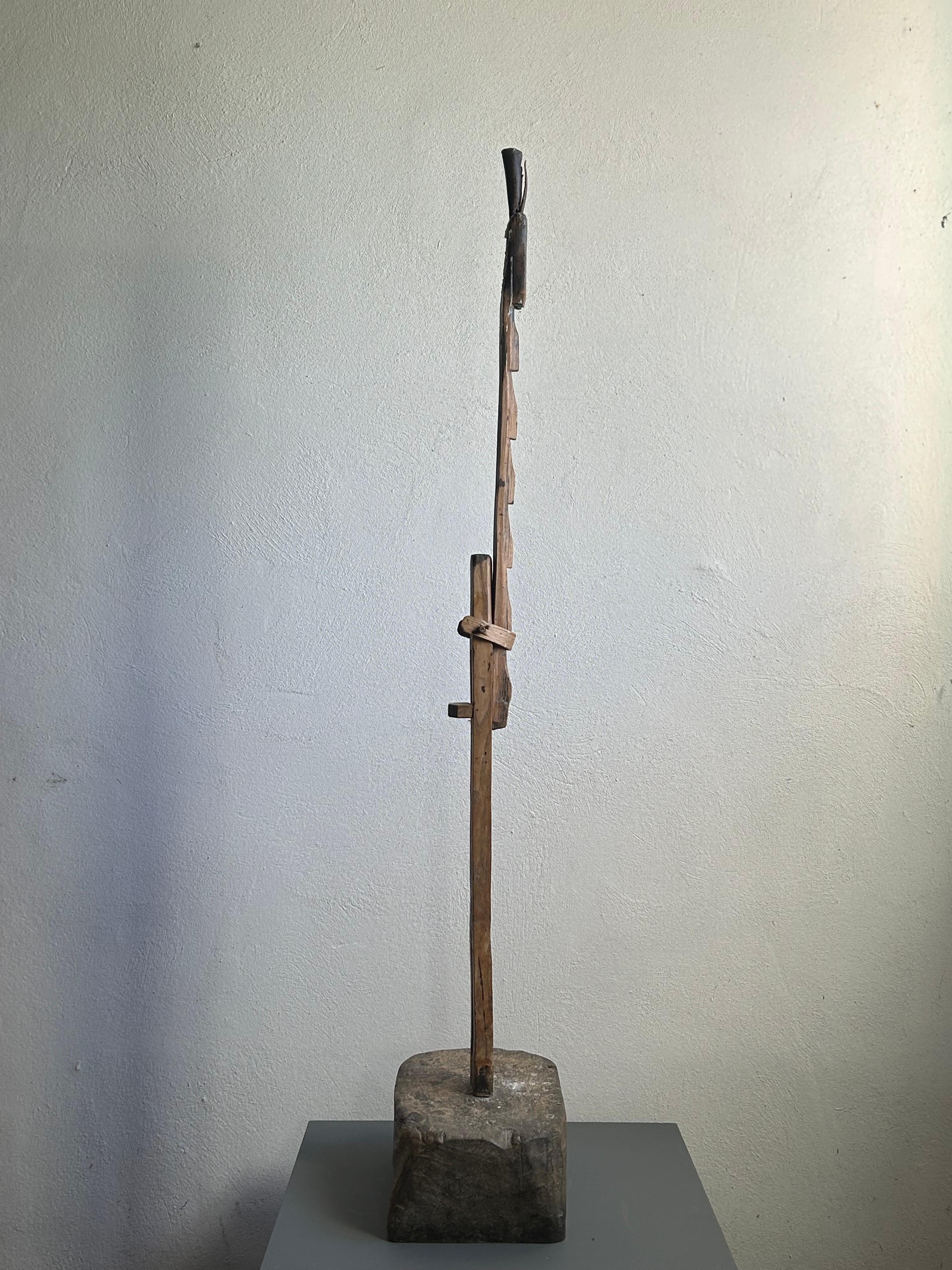 Fatto a mano Candeliere in legno regolabile di arte popolare svedese del XIX secolo in vendita