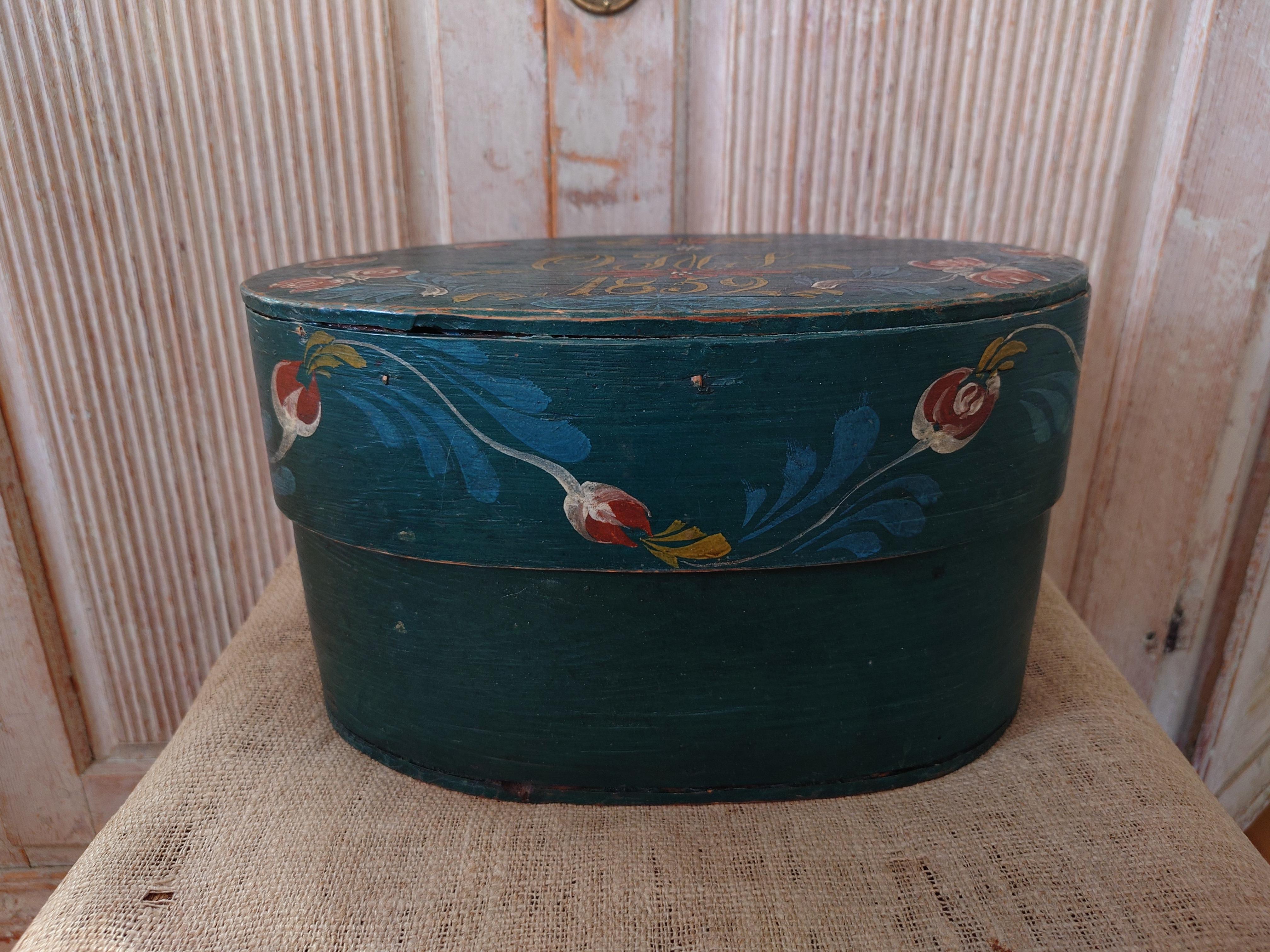 19th Century Swedish Folk Art Bentwood Box with Original Paint In Good Condition In Boden, SE
