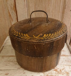 19th Century Swedish Folk Art Bentwood Box with Original Paint Swedish Antiques