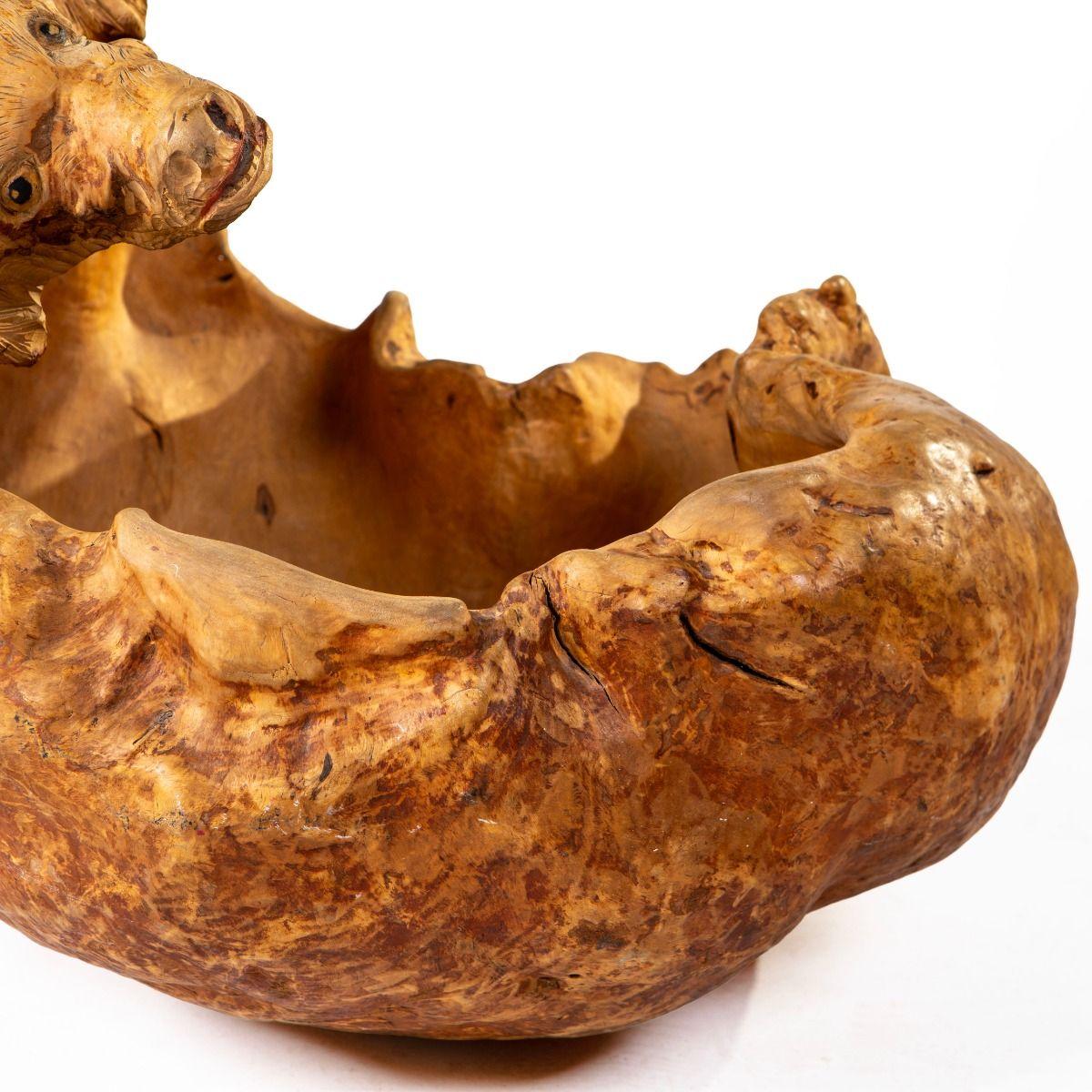19th Century Swedish Folk Art Birch Root Bowl with Carved Dog’s Head, Signed T.S For Sale 6
