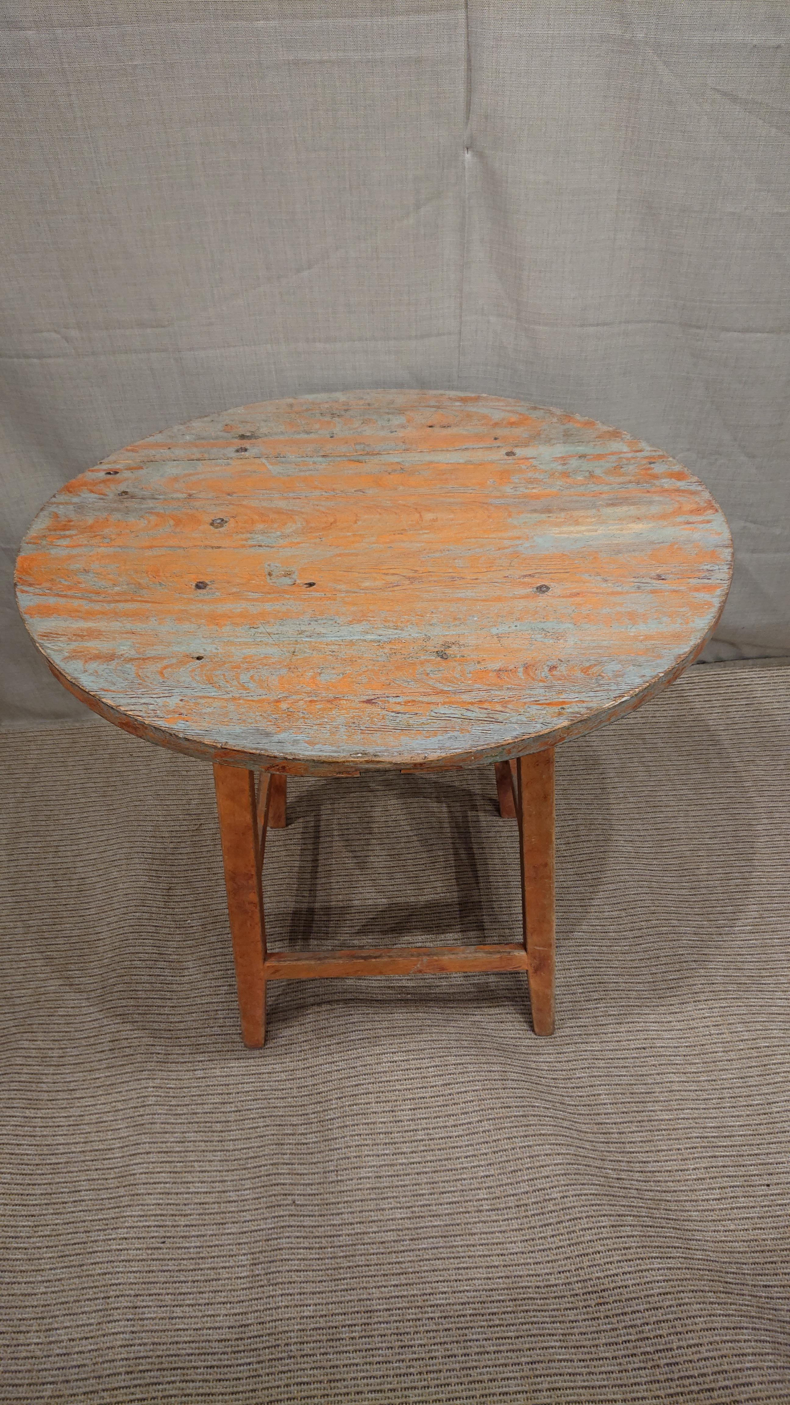 Hand-Crafted 19th Century Swedish Folk Art Center Table with Originalpaint Swedish Antiques For Sale