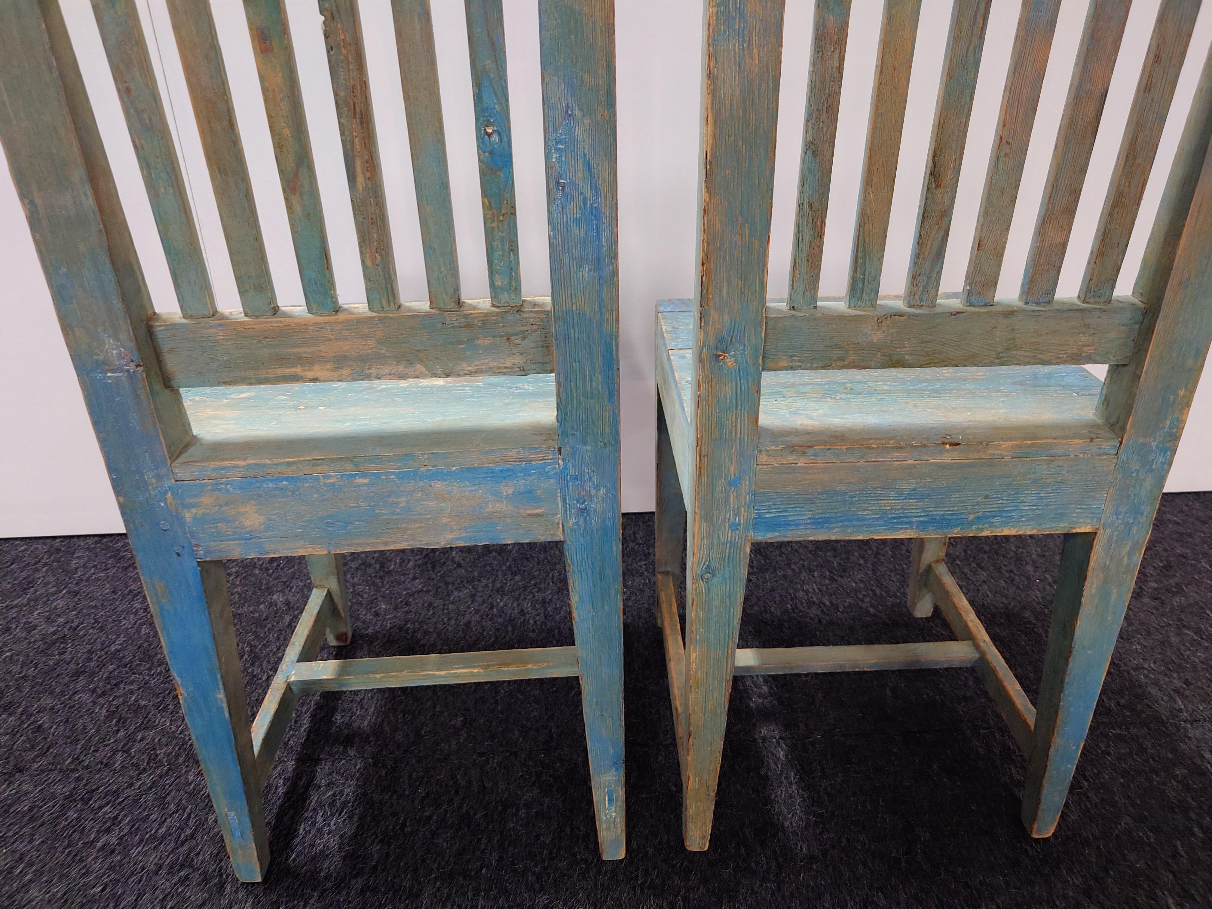 19th Century Swedish Folk Art chairs with original paint For Sale 6