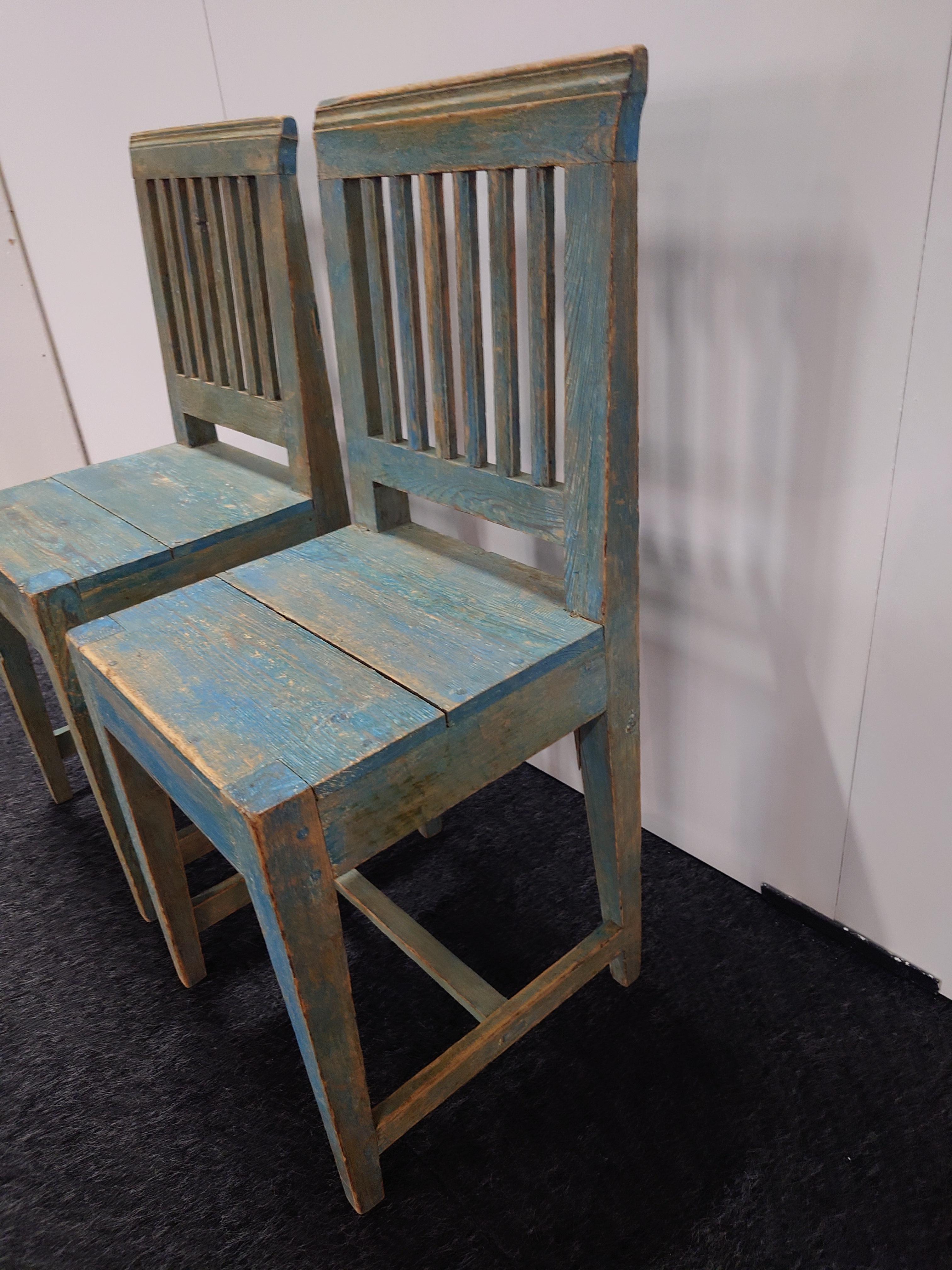 19th Century Swedish Folk Art chairs with original paint For Sale 10