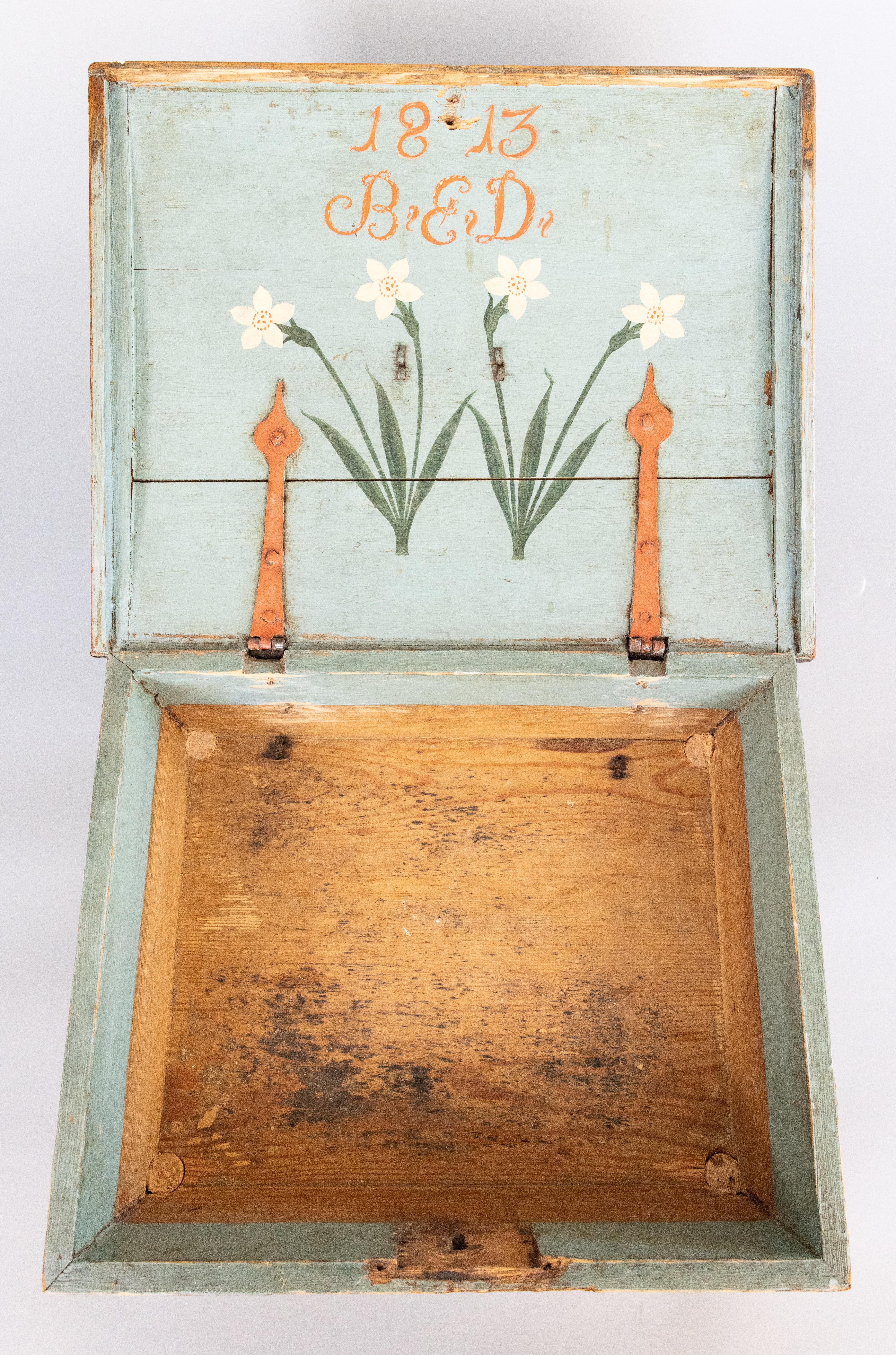 Scatola da sposa dipinta con arte popolare svedese del XIX secolo, datata 1813 in vendita 5