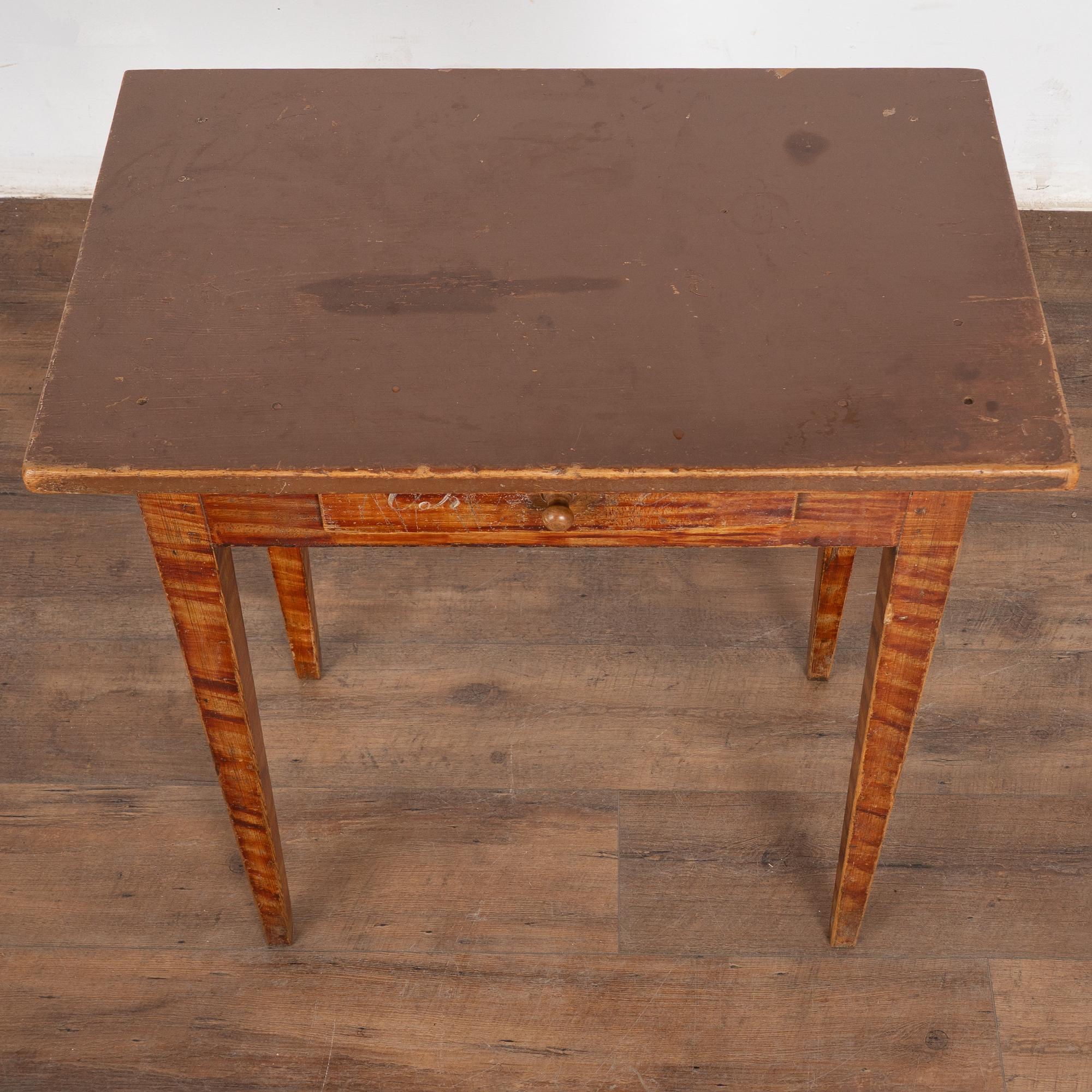 Pine 19th Century Swedish Folk Art Painted Side Table with Drawer For Sale