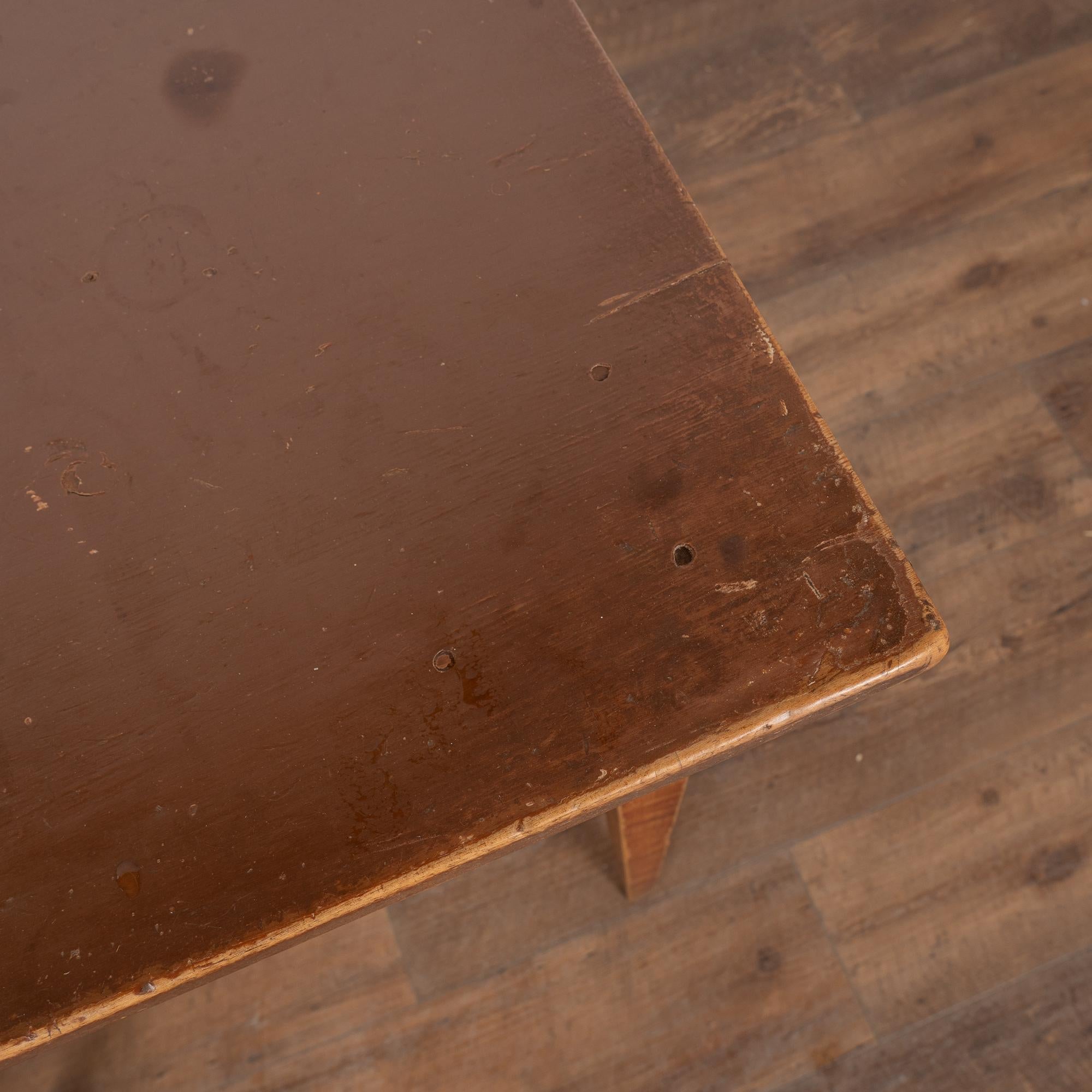 19th Century Swedish Folk Art Painted Side Table with Drawer For Sale 3