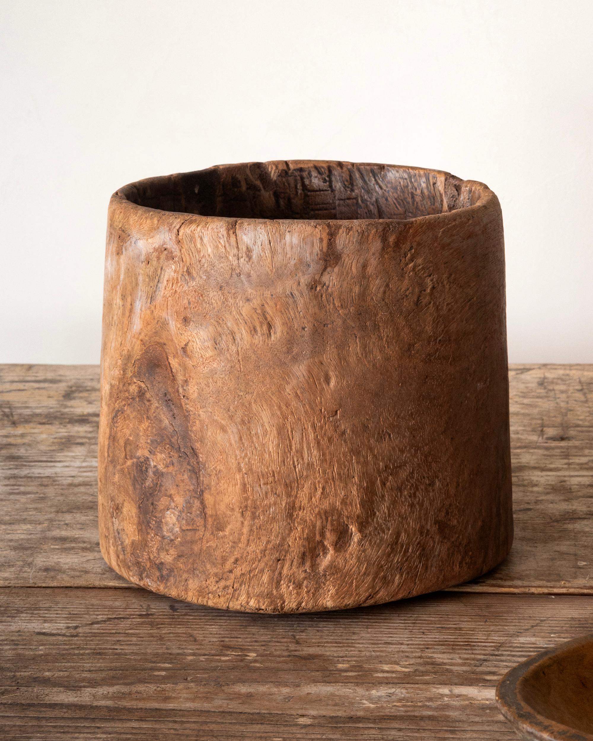 Arte popolare Vaso di arte popolare svedese del XIX secolo in vendita