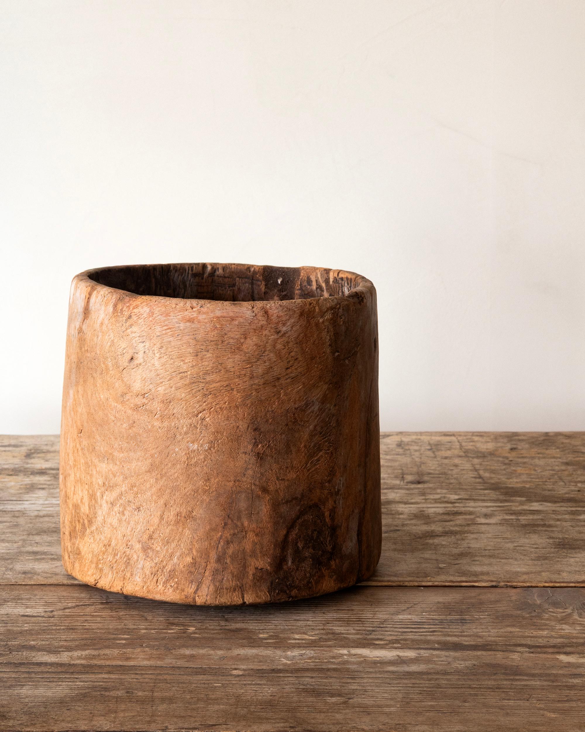 Vaso di arte popolare svedese del XIX secolo In condizioni buone in vendita a Allerum, SE