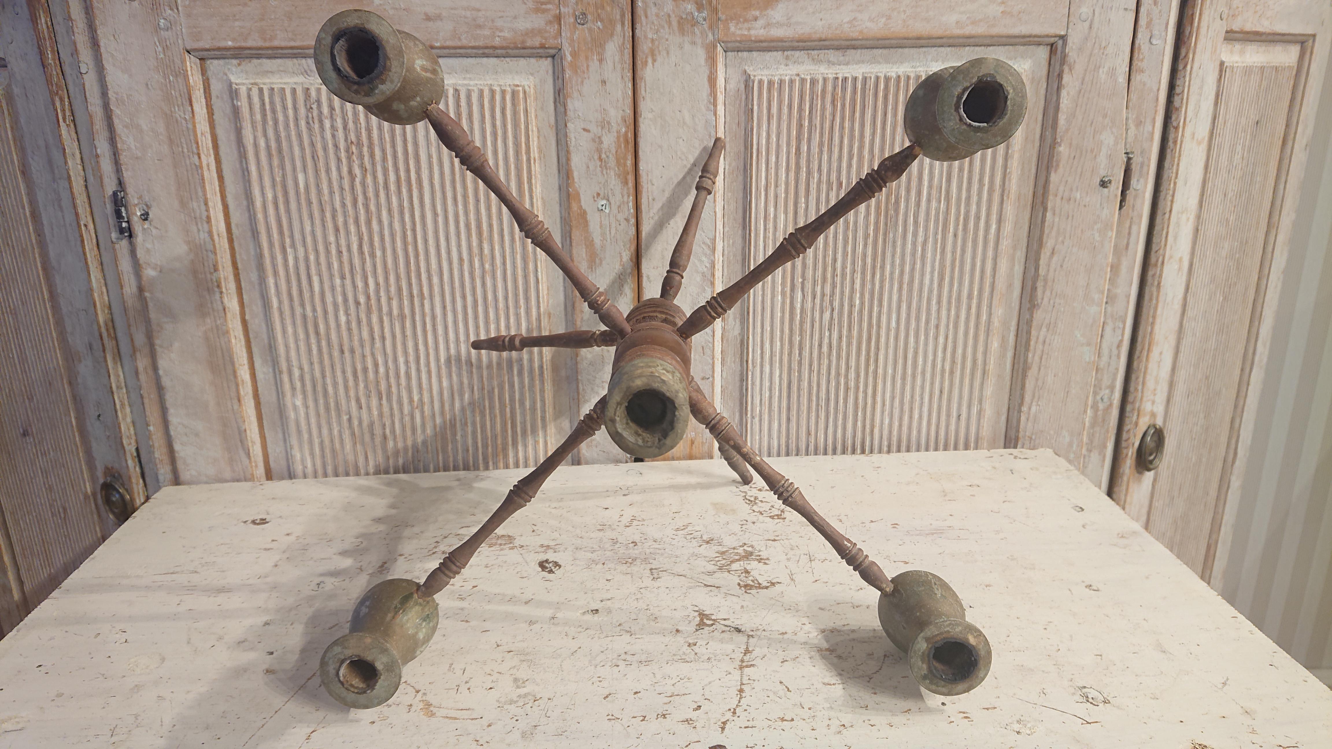 19th Century Swedish Folk Art Wooden Candelabra with Untouched Original Paint For Sale 2