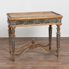 Tavolino svedese del XIX secolo in legno dorato e blu con contenitore nascosto