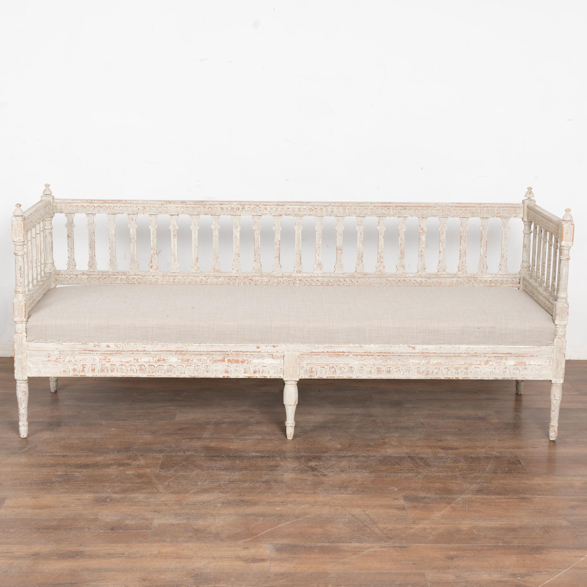 Suédois Banc Gustavien gris du 19ème siècle en vente