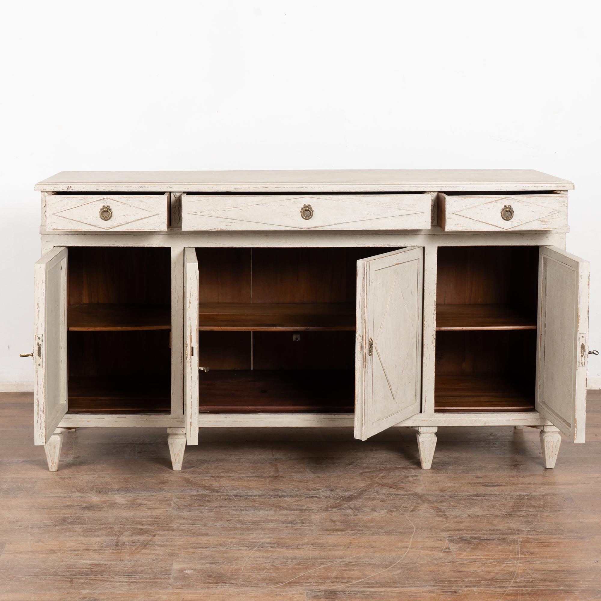 19th Century Swedish Gray Gustavian Sideboard Buffet Gustaviano en venta