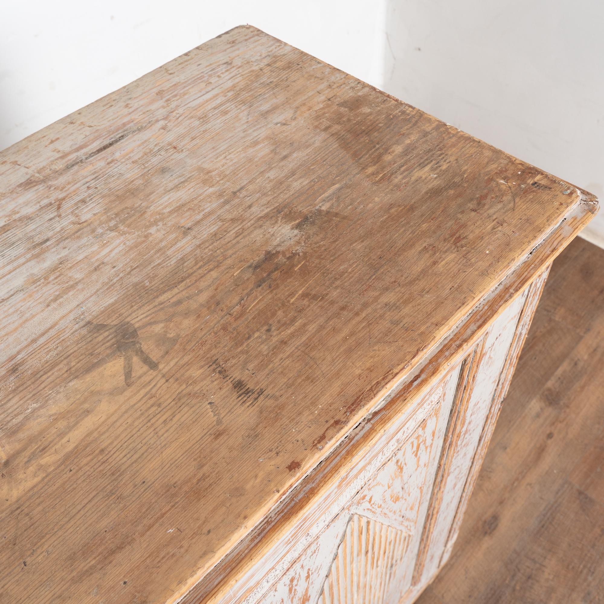 19th Century Swedish Gray Sideboard Console For Sale 2