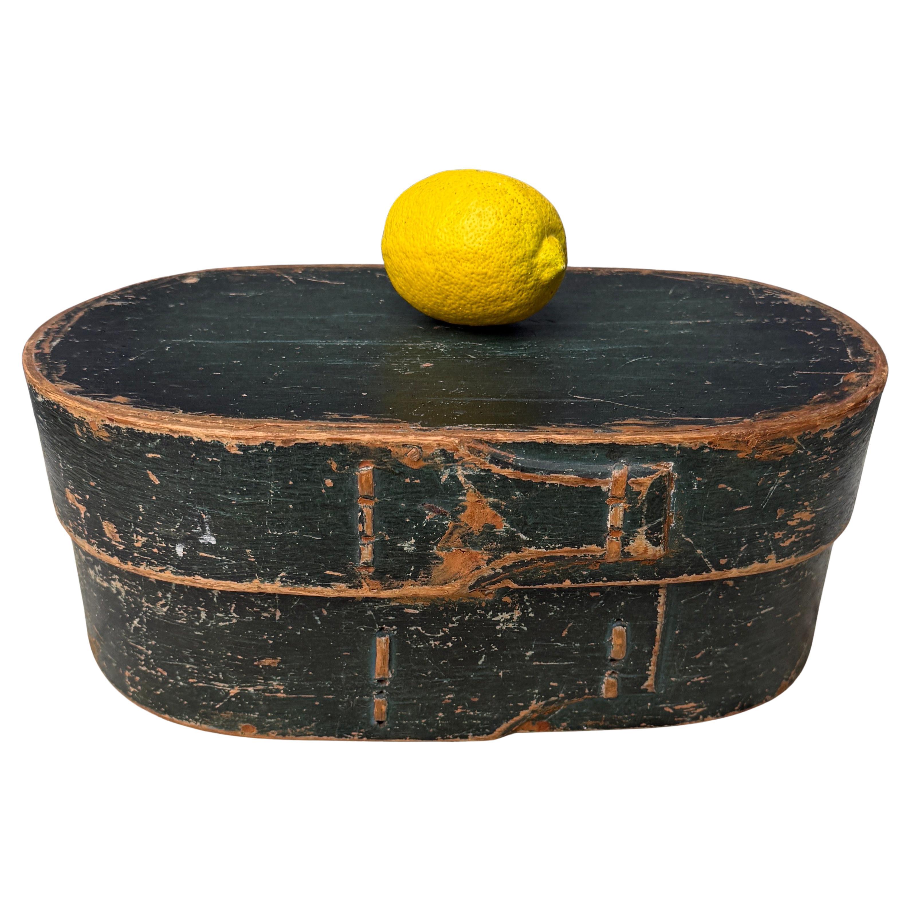 Folk Art 19th Century Swedish Green Painted Box Dated 1815 For Sale