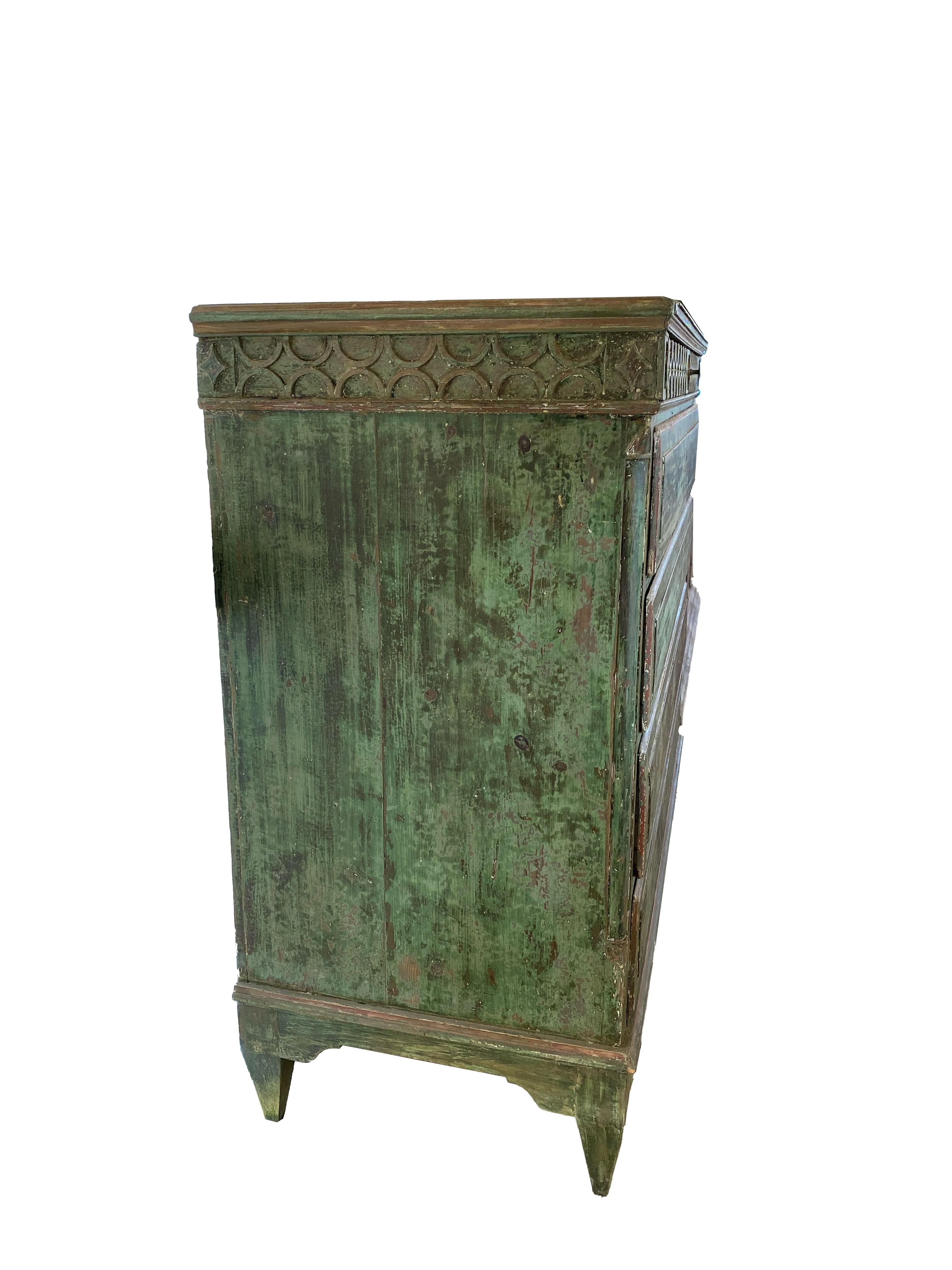 Gustavian 19th Century Swedish Green Panted Chest of Drawers