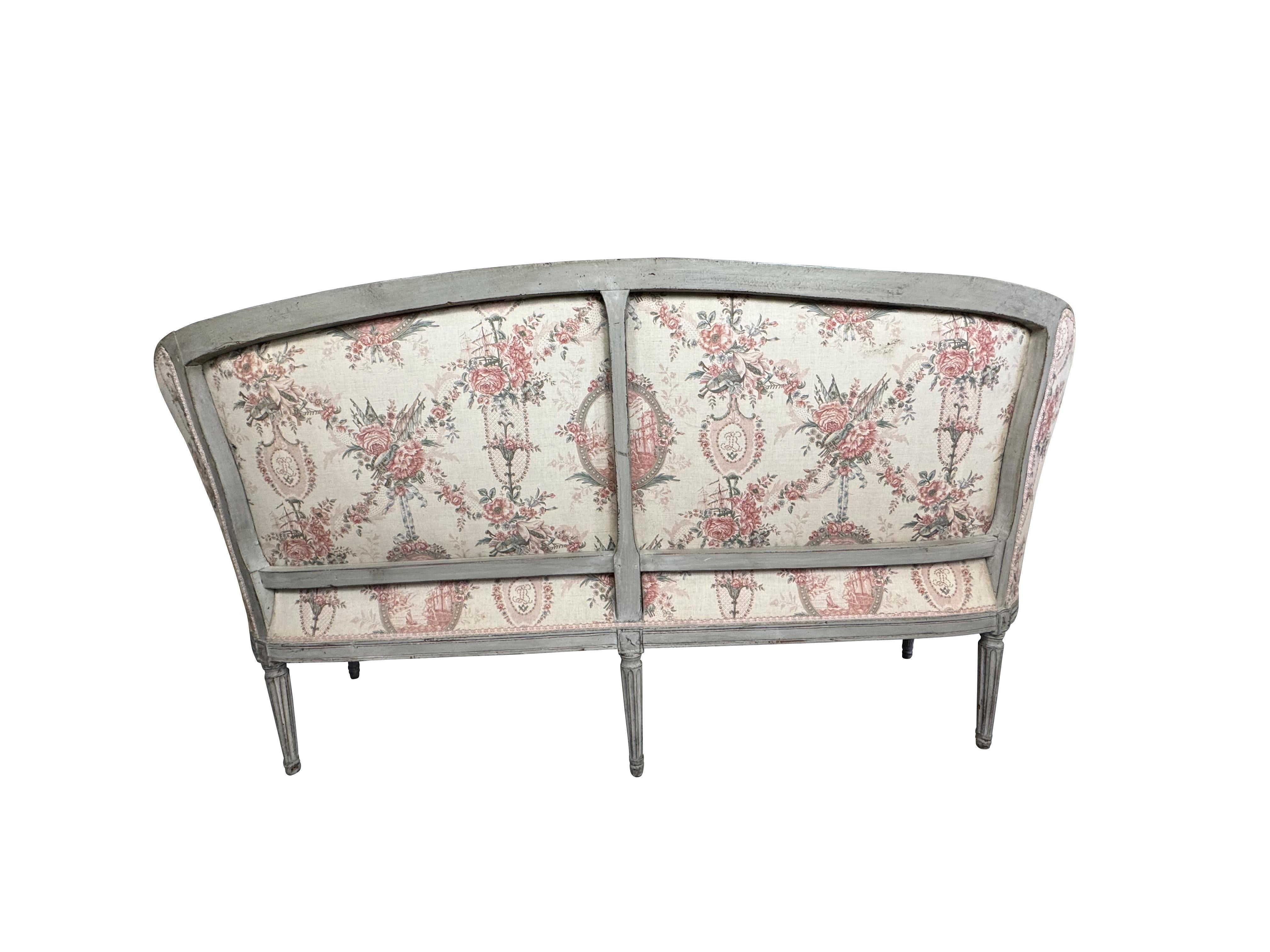 European 19th Century Swedish Grey Painted Settee/ Sofa with original Neoclassical Fabric For Sale