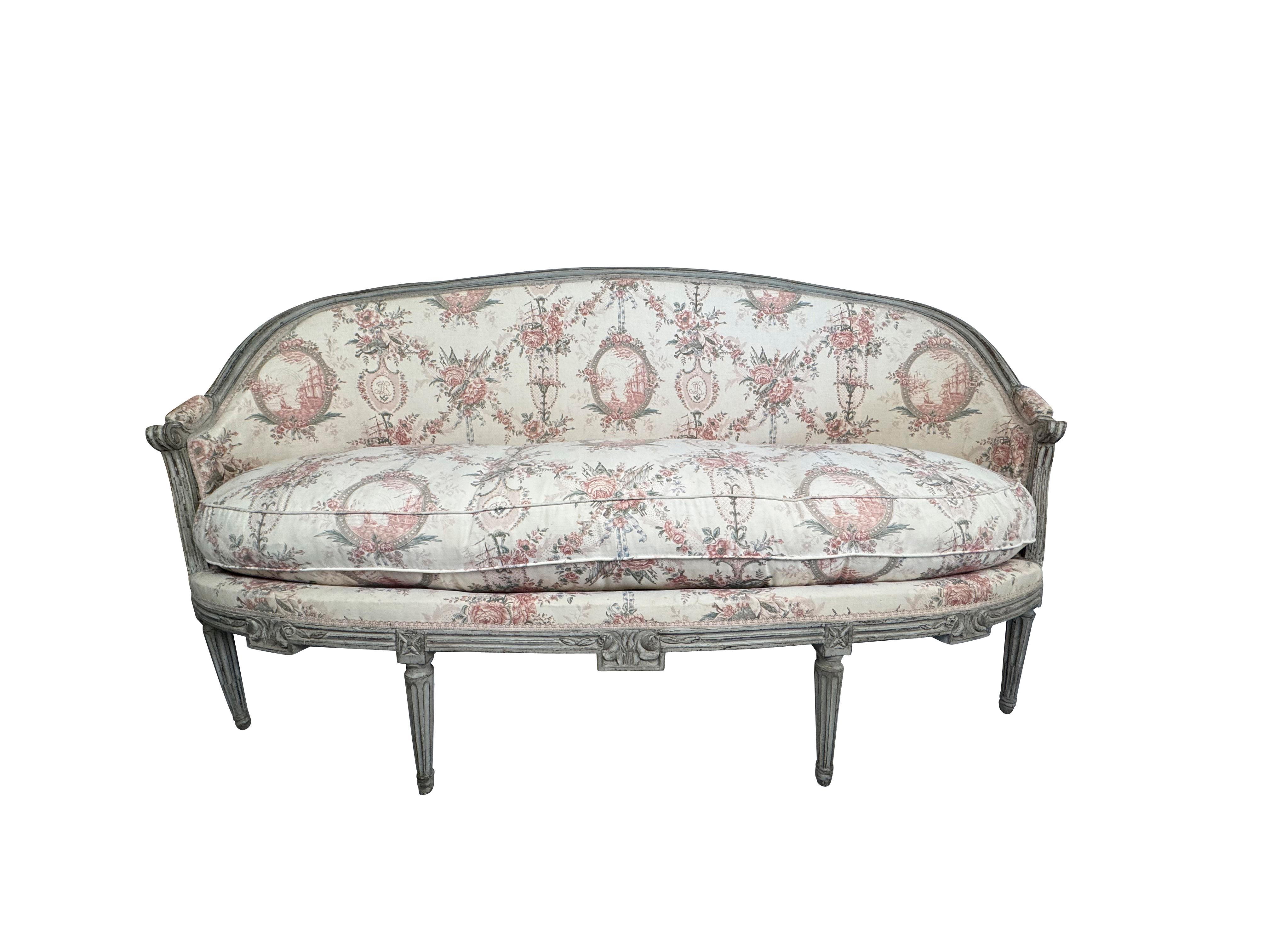 19th Century Swedish Grey Painted Settee/ Sofa with original Neoclassical Fabric For Sale 2