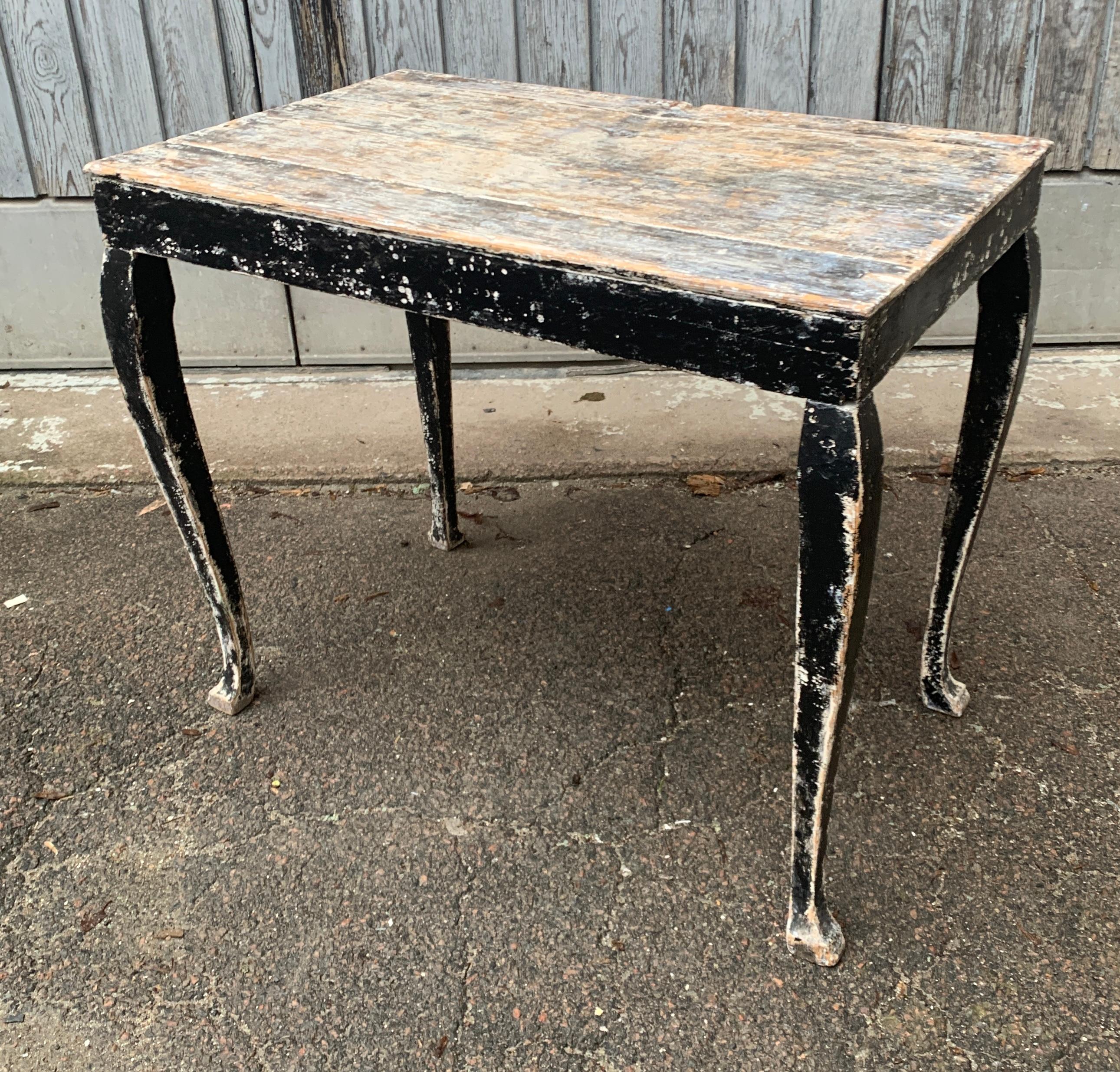 Pine 19th Century Swedish Gustavian Black Painted Console Table For Sale