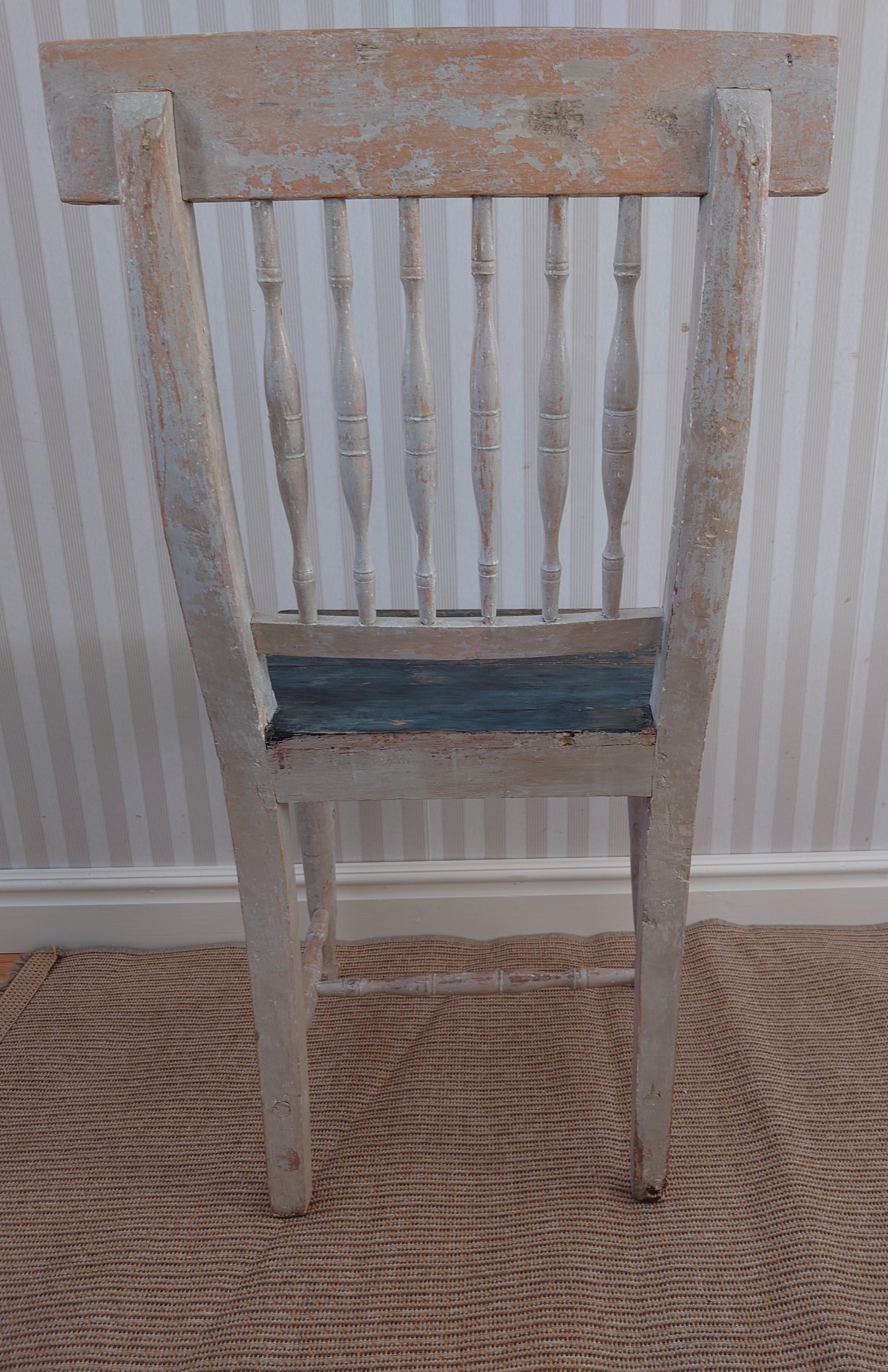 19th Century Swedish Gustavian Chair with Originalpaint For Sale 14