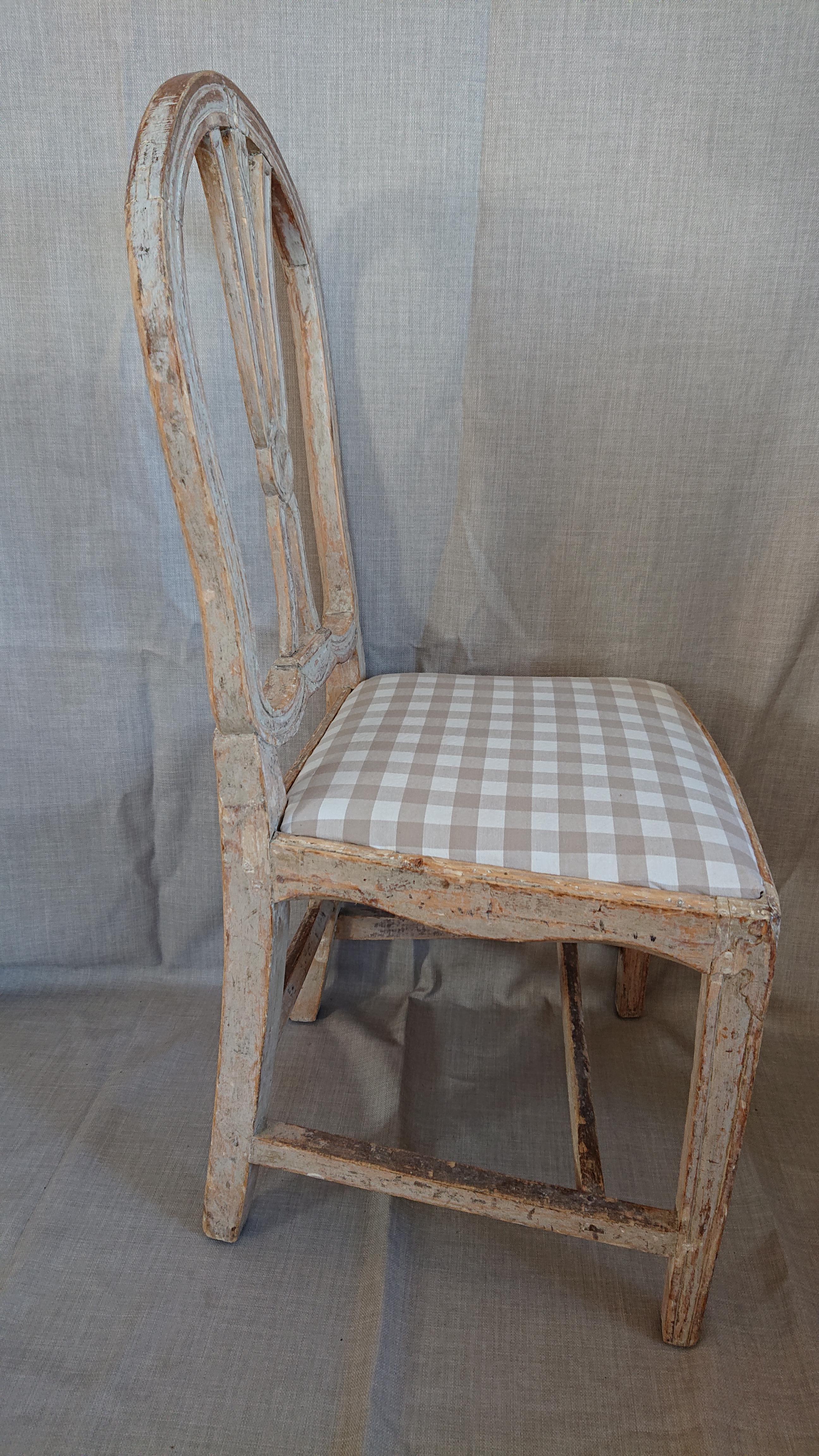 Pine 19th Century Swedish Gustavian Chair with Originalpaint Swedish Antiques For Sale