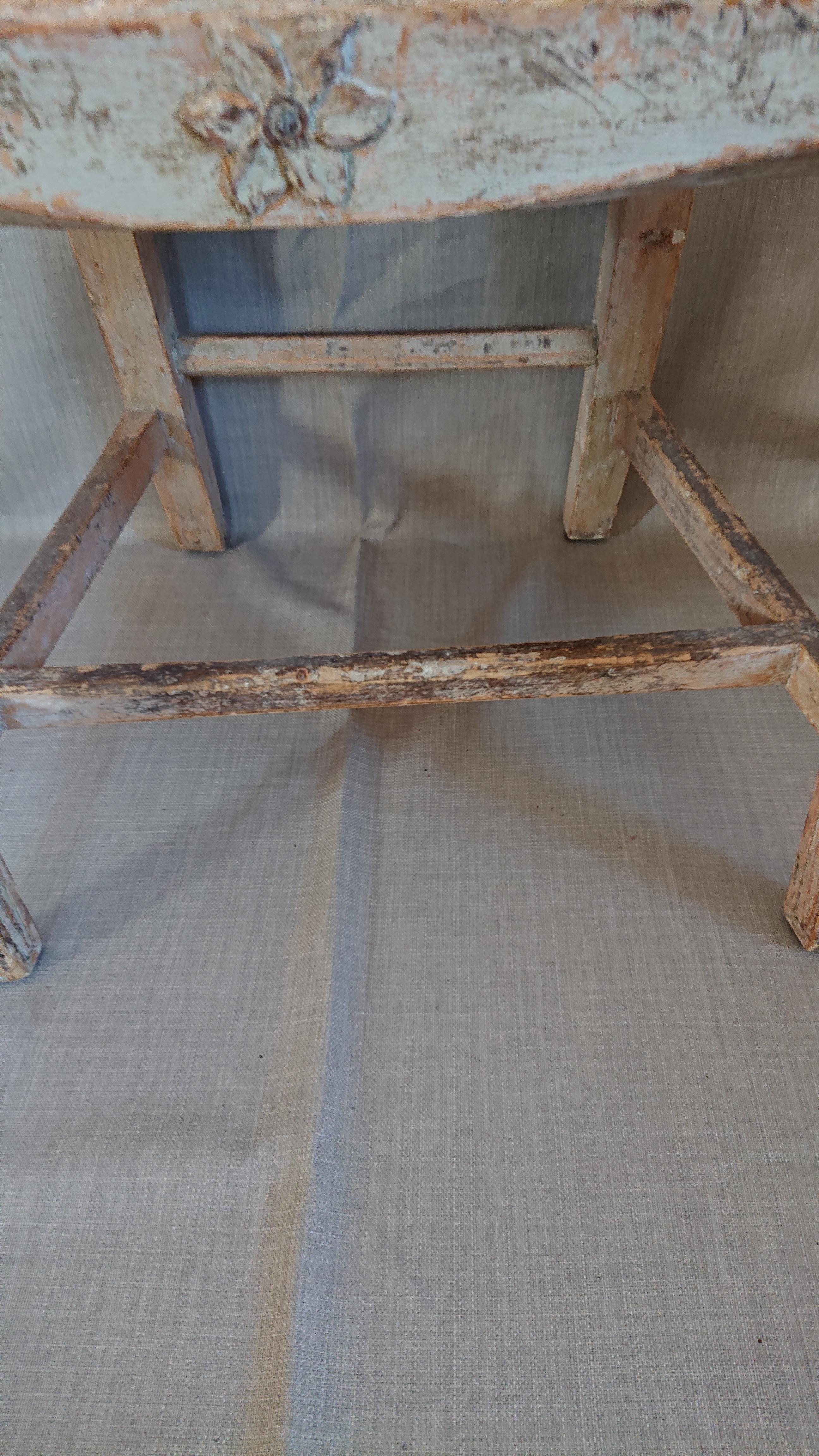 19th Century Swedish Gustavian Chair with Originalpaint Swedish Antiques For Sale 1