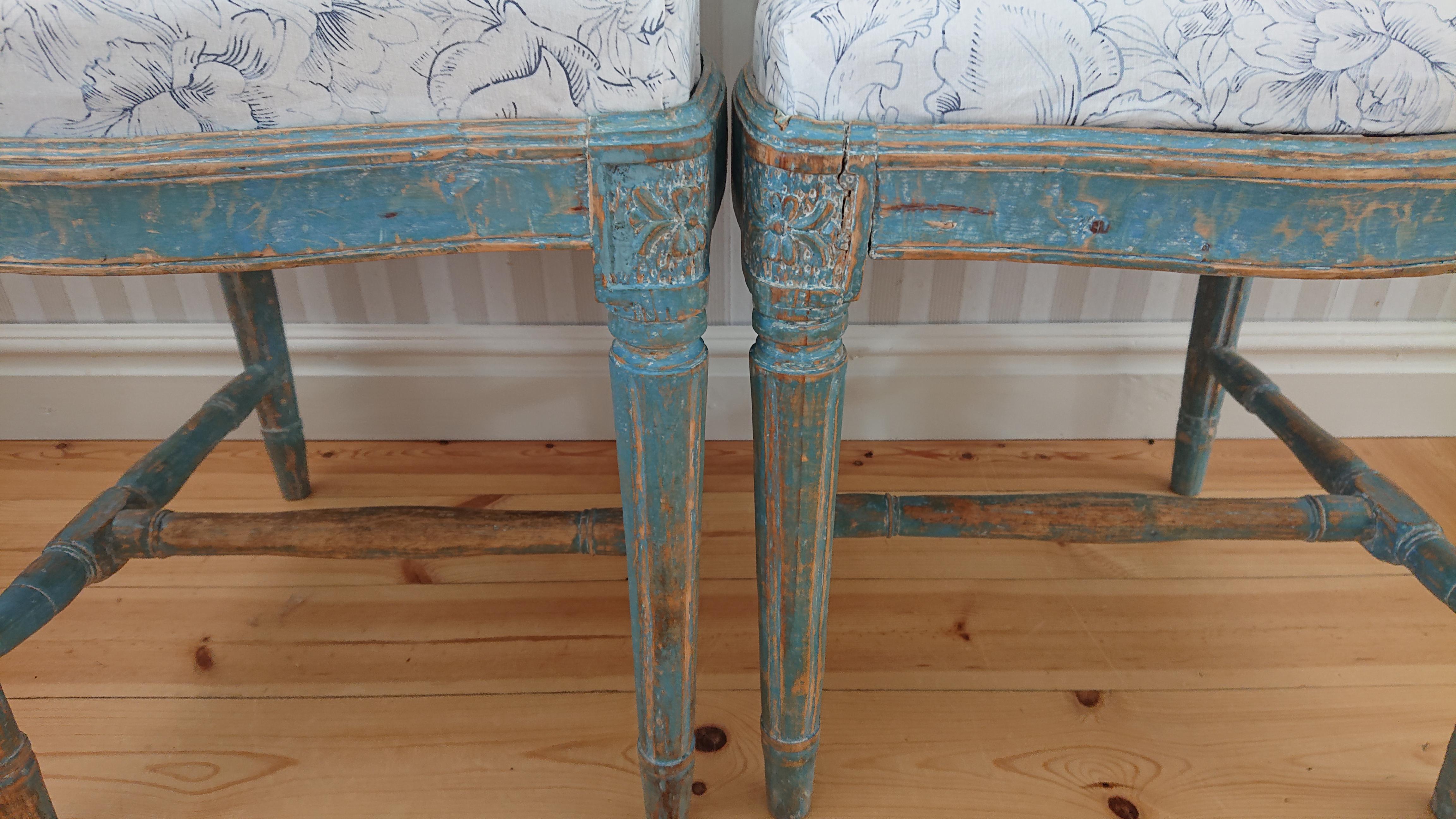 19th Century Swedish Gustavian Chairs Original Painted 