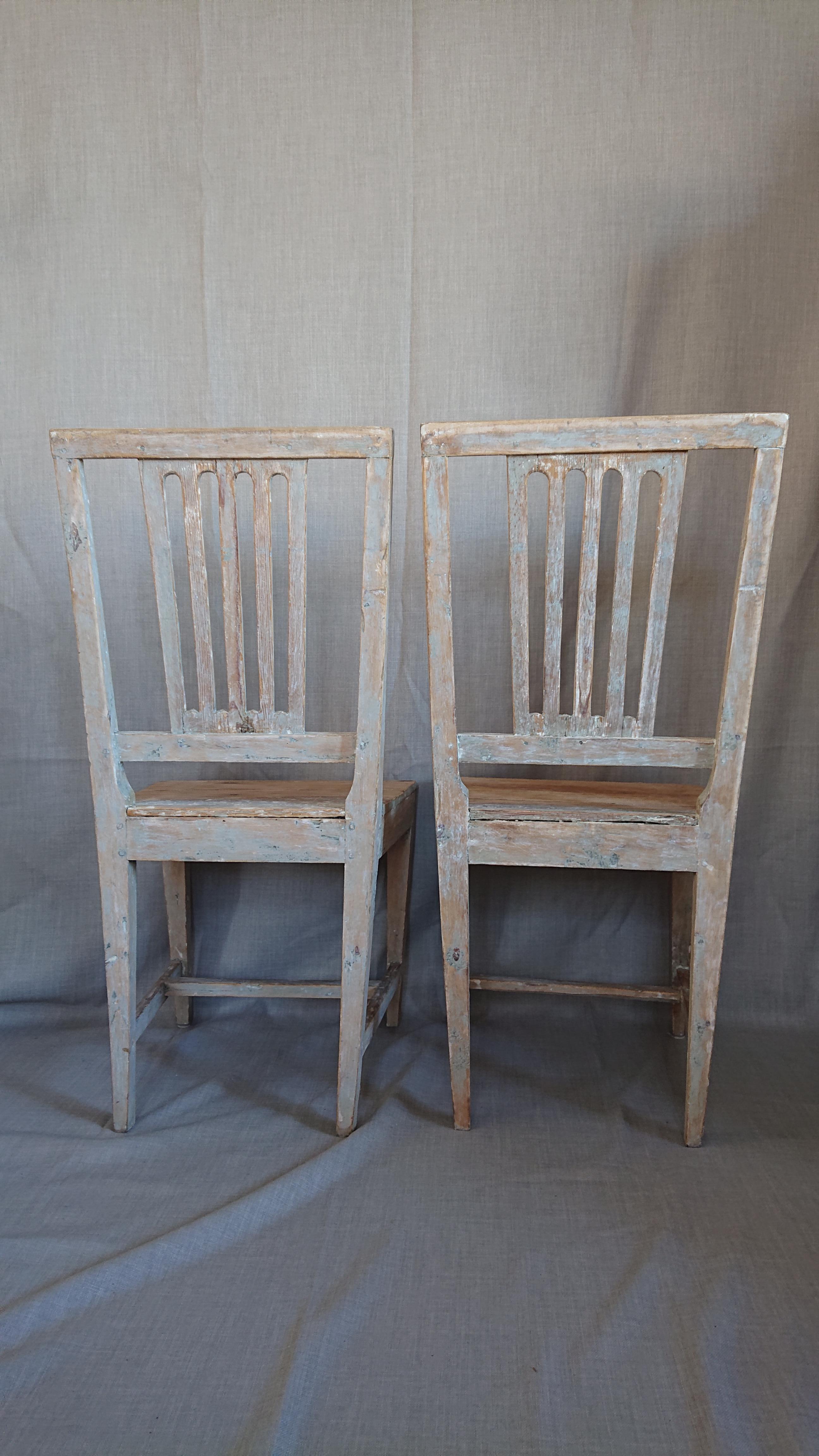 19th Century Swedish Gustavian Chairs with Original Paint 1