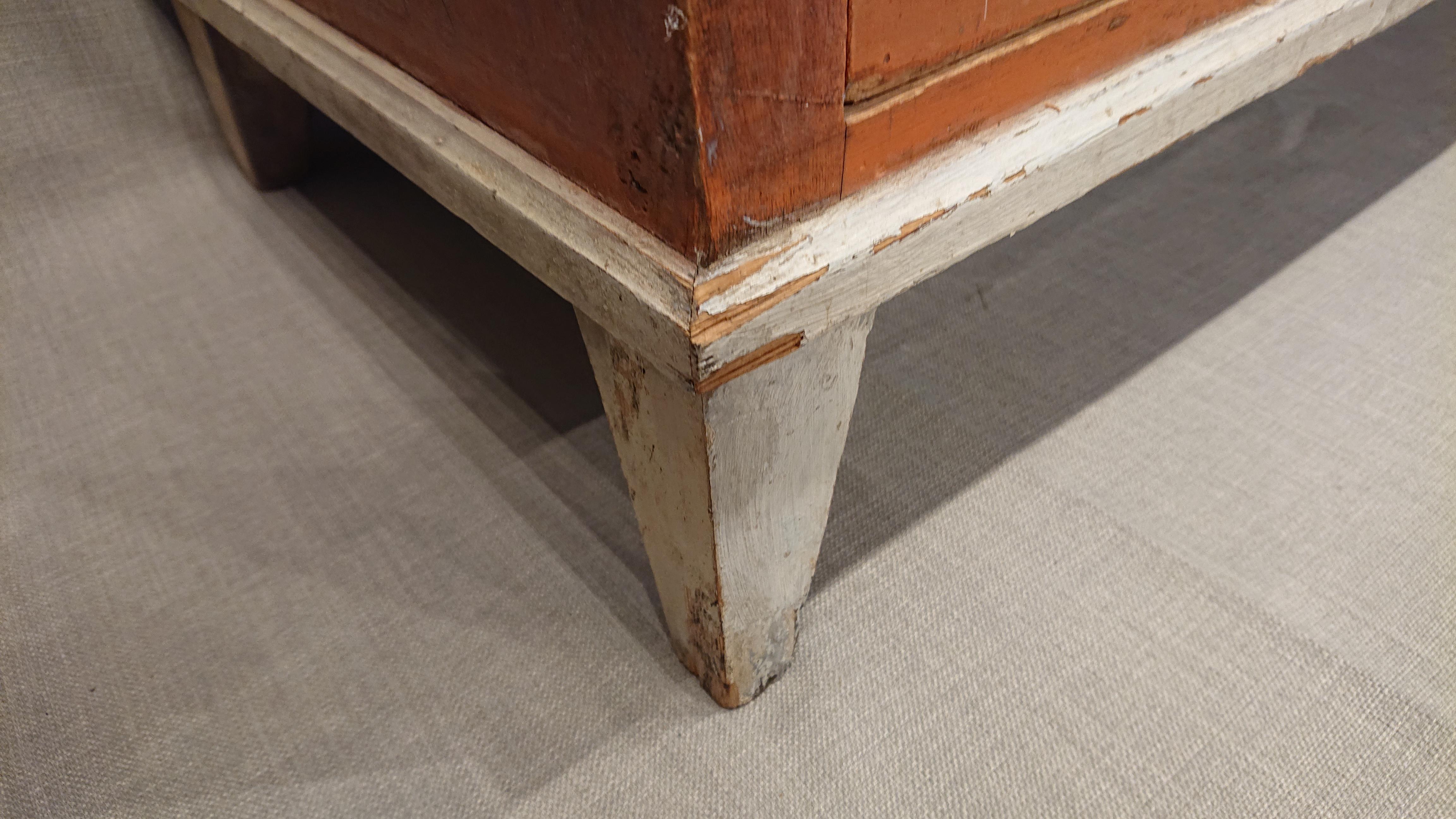 19th Century Swedish Gustavian Chest of Drawers with Untouched Original Paint For Sale 7