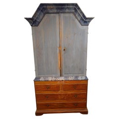 1830s Cabinets