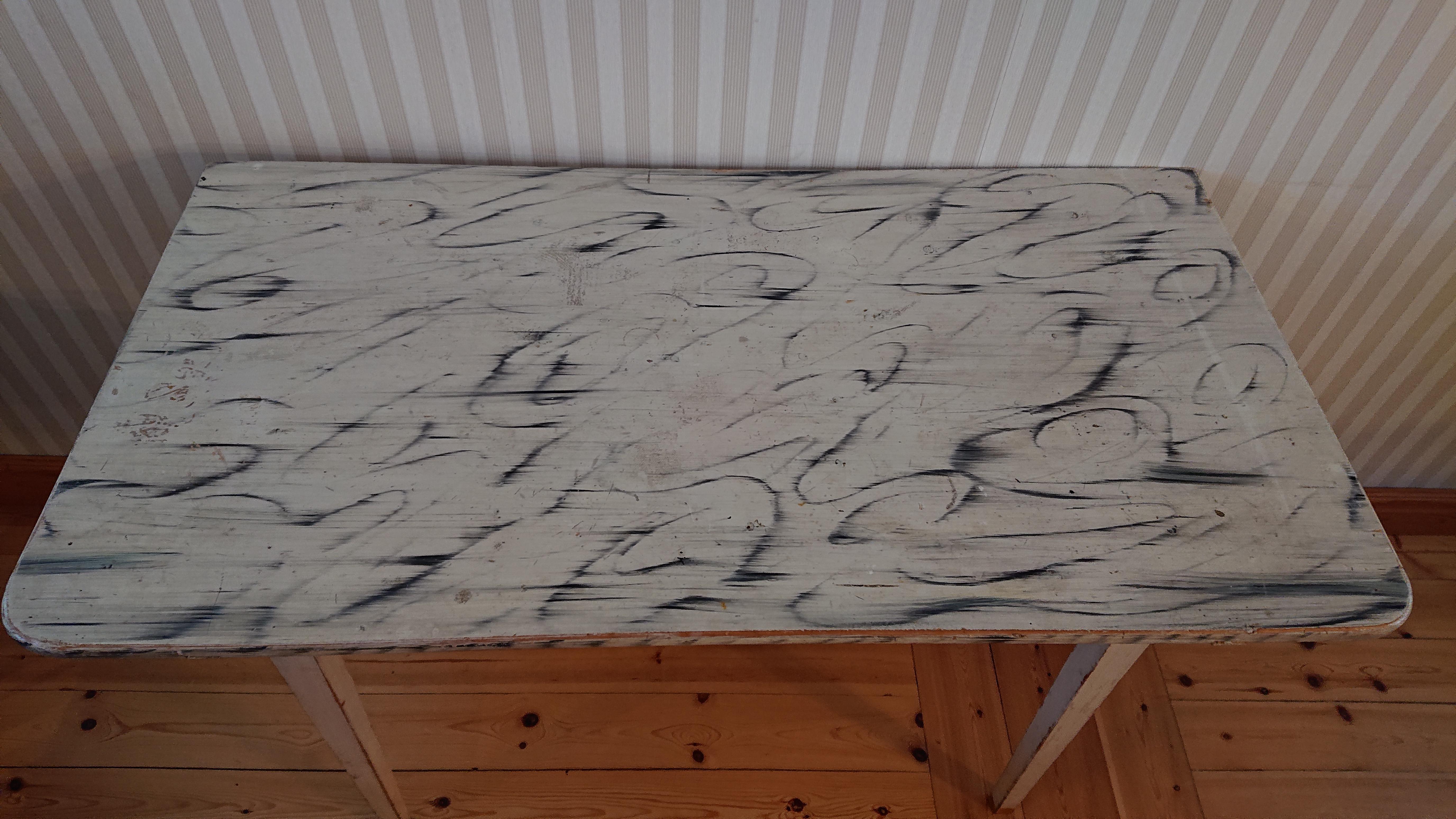 19th Century Swedish Gustavian Desk with Marble Paint In Good Condition For Sale In Boden, SE