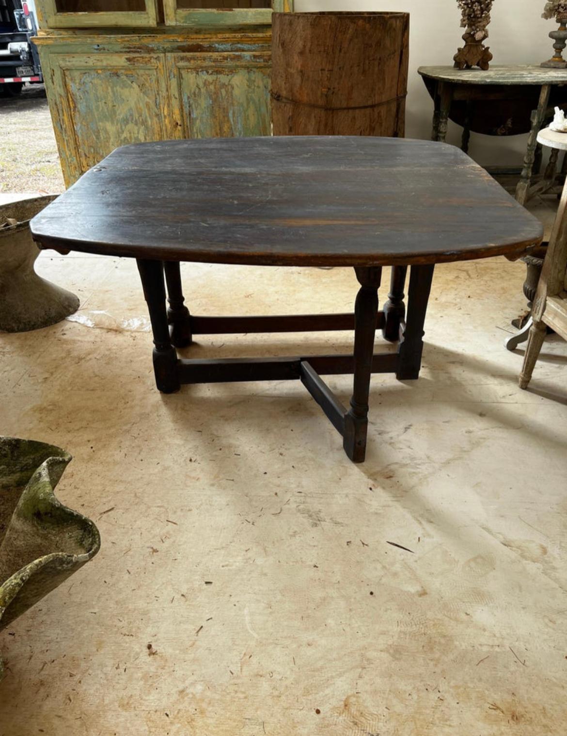 Table à abattant gustavienne suédoise du 19ème siècle Wabi Sabi Bon état - En vente à San Angelo, TX