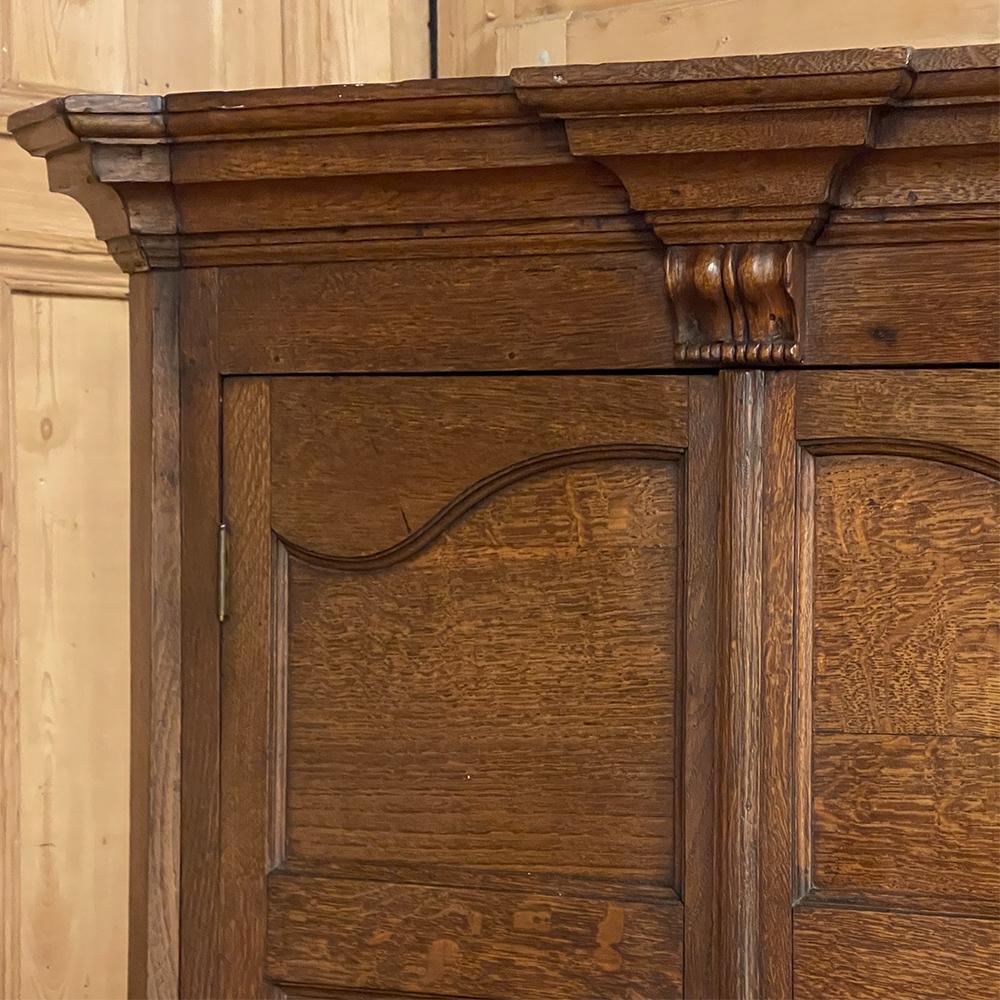 19th Century Swedish Gustavian Neoclassical Corner Cabinet For Sale 9