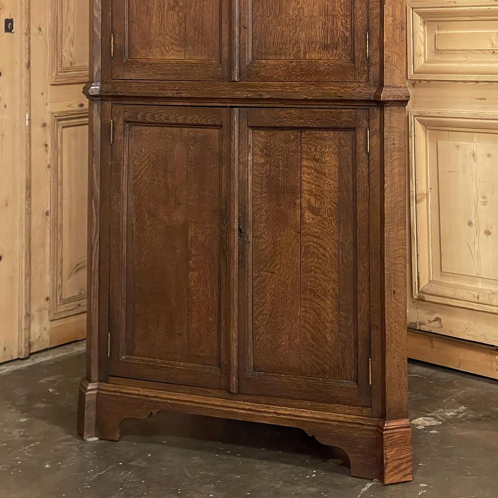 19th Century Swedish Gustavian Neoclassical Corner Cabinet For Sale 11