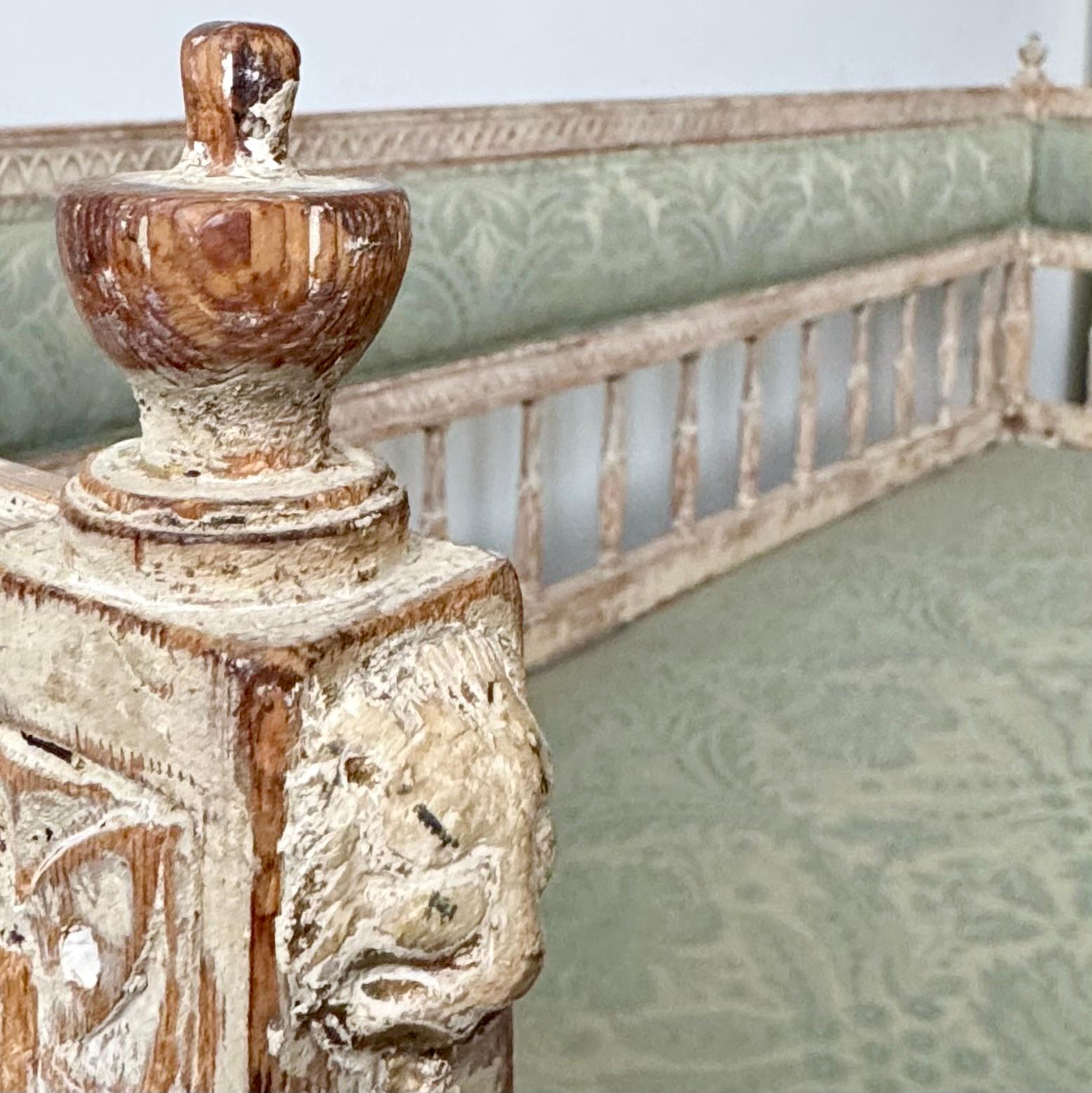 Sofá Settee de la época Gustaviana / Neoclásica sueca del siglo XIX en venta 1