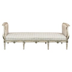 19. Jahrhundert Schwedisch Gustavianisch Gemaltes Canape ~ Daybed ~ Settee