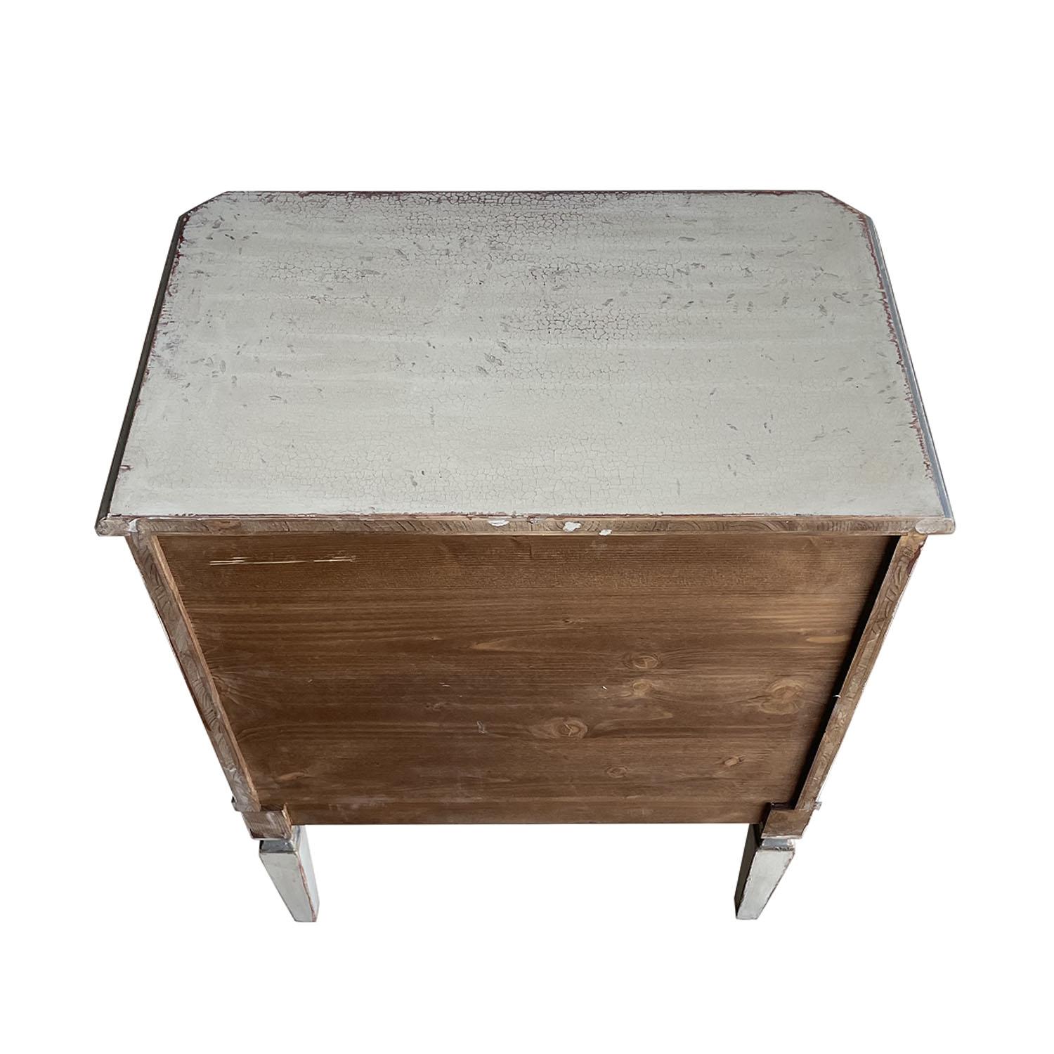 19th Century Swedish Gustavian Pair of Antique Scandinavian Pine Bed Side Tables For Sale 7