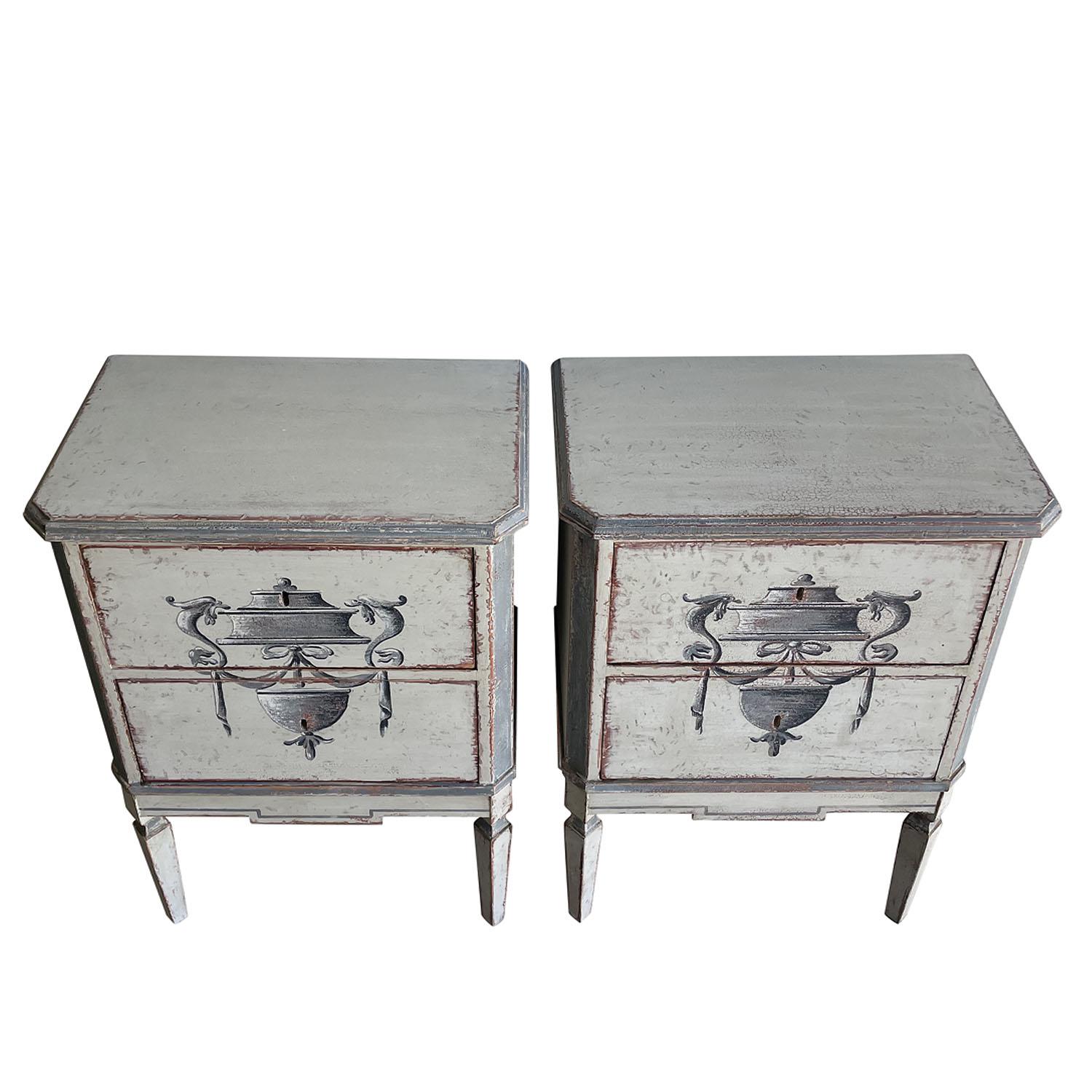 Hand-Carved 19th Century Swedish Gustavian Pair of Antique Scandinavian Pine Bed Side Tables For Sale